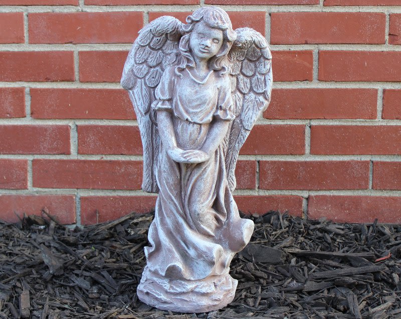 Innocent Angel - Largest Dimension	 18