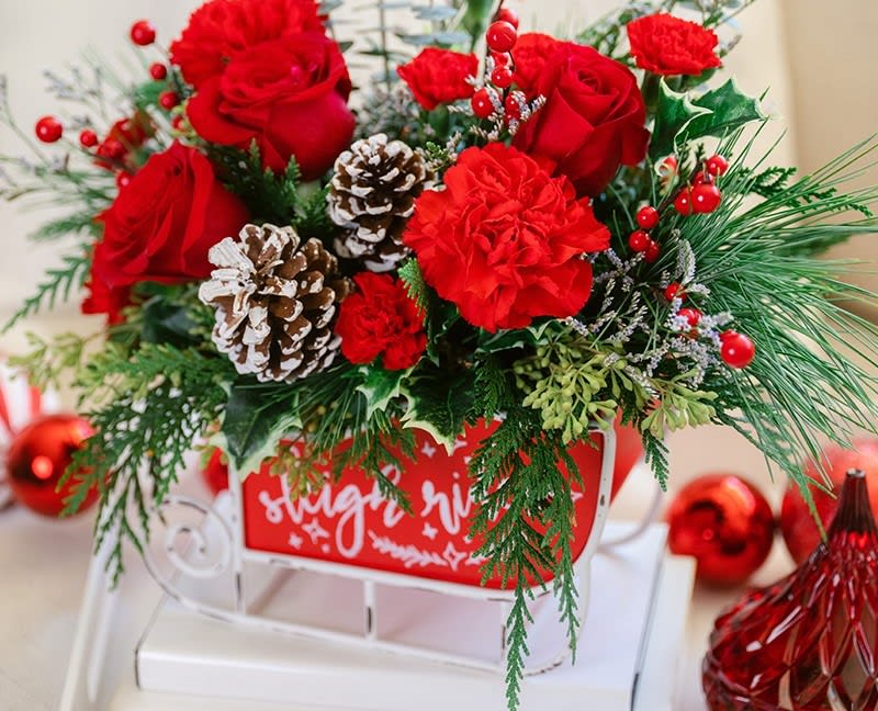 Dashing Bouquet  - Fresh Christmas bouquet  
