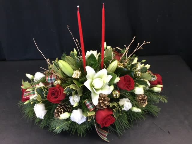 Christmas Centerpiece with Candles - This beautiful centerpiece makes for a wonderful gift for your loved one, makes for a perfect table decoration, or put it on your mantle or coffee table for that special touch! Includes 2 candles and is 16-18 inches long, great for dining room table.