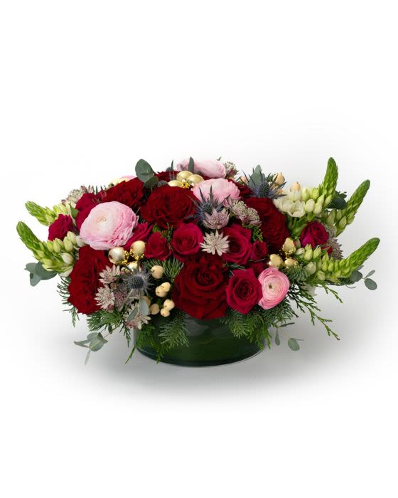 Frosted Berry Centerpiece - Elegant and festive, this enchanting mix from our Frosted Berries Collection captures the sparkle and romance of the season with a touch of winter magic. Featuring Frosted Cranberry, Winter Rouge and our Frosted Berry Centerpiece.