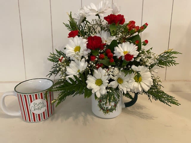 CHRISTMAS PRESENT - HOLIDAY MUG WITH RED CARNATIONS, DAISIES AND RED HYPERICUM