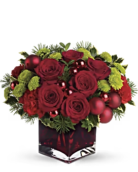 Best time of the Year - Fresh holiday flowers and greens!