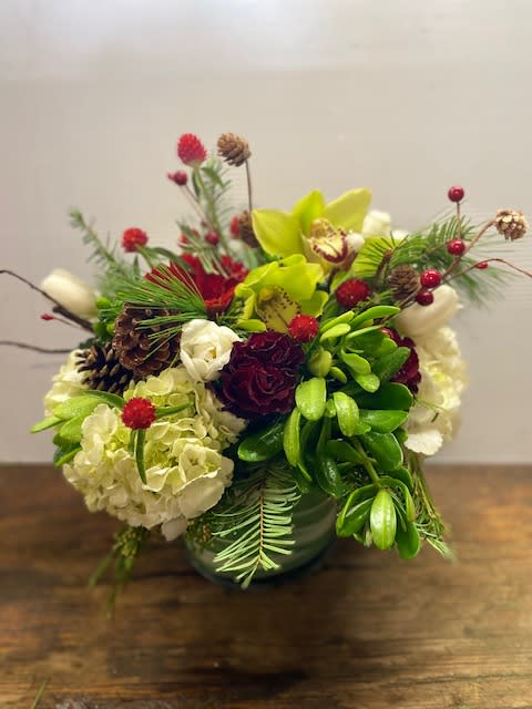 Christmas pick me up - hydrangea, roses, glob amaranth  and succulents.  A festive mix that anyone will enjoy