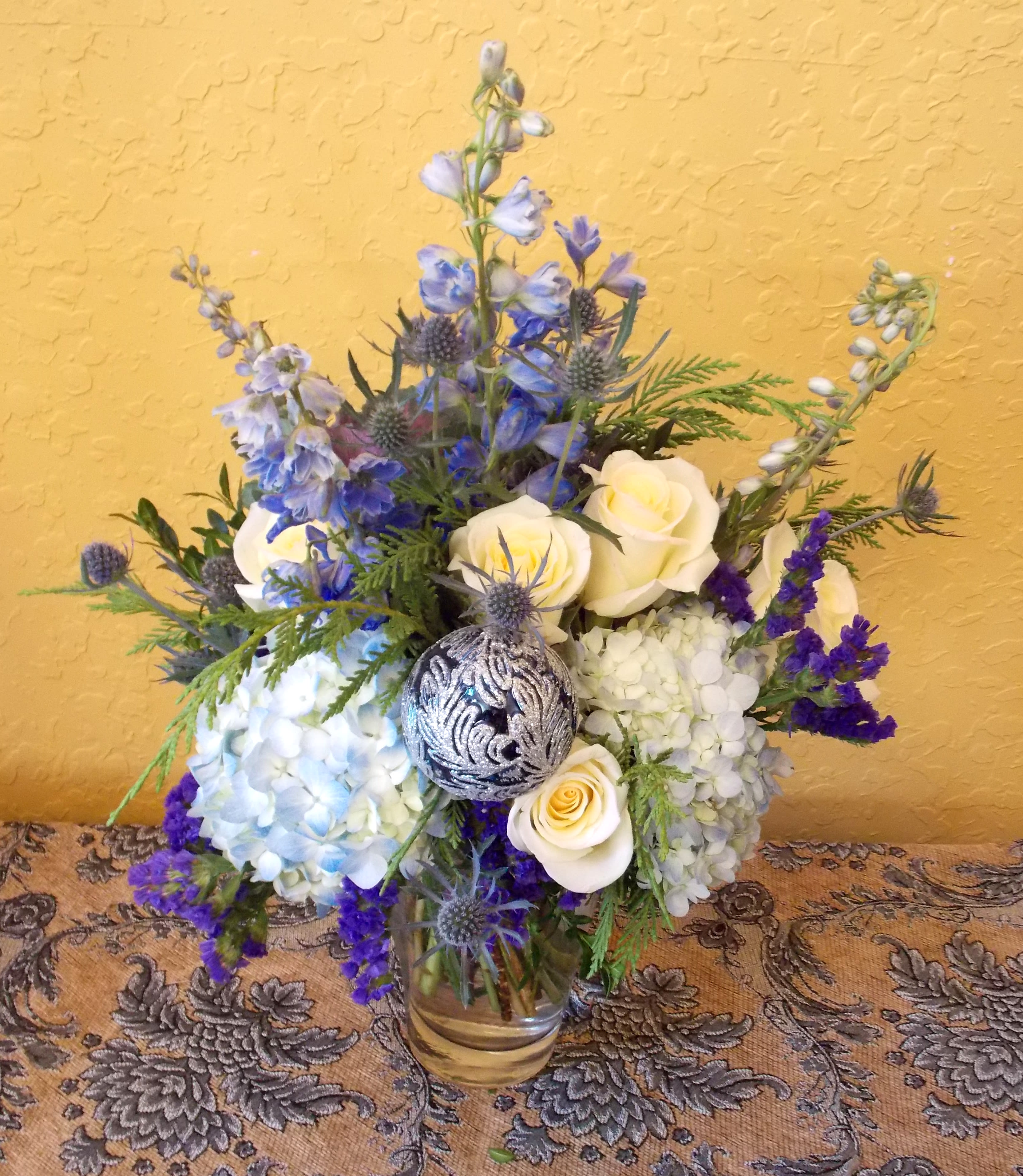 Blue Christmas - This beautiful mix of white &amp; blue makes a wonderful holiday treat.