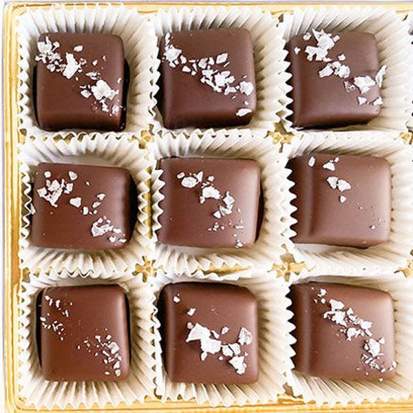 Suzanne's Salted Caramels - 12 Piece Box - 12 pieces of locally made deliciousness! The perfect balance of sweet and salty.