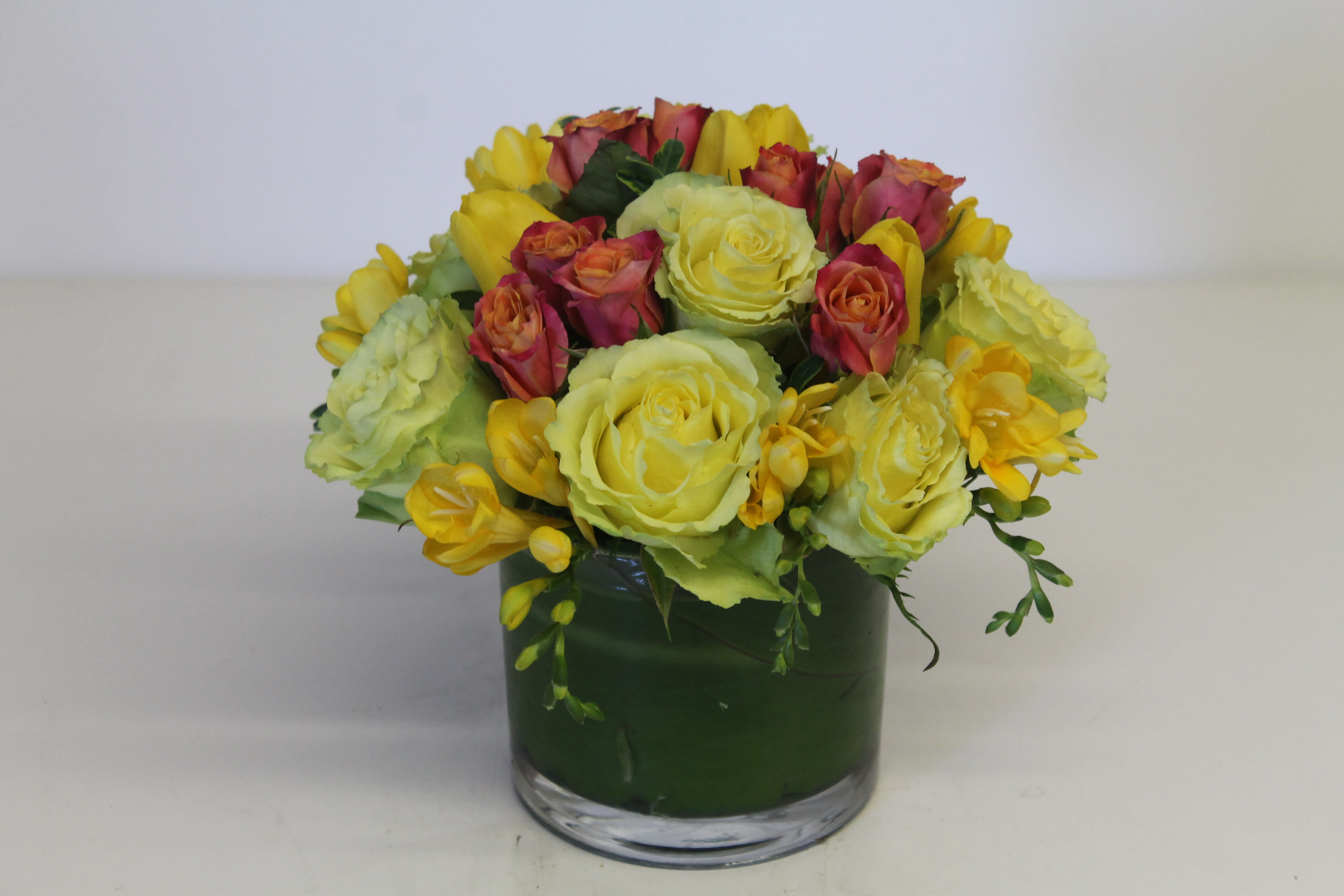 Citrus Bouquet/26 - Rose, Spray Rose,, Freesia