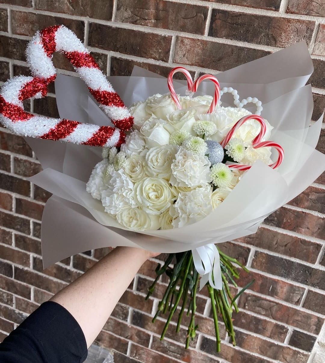 White snow - Christmas white wraped bouquet