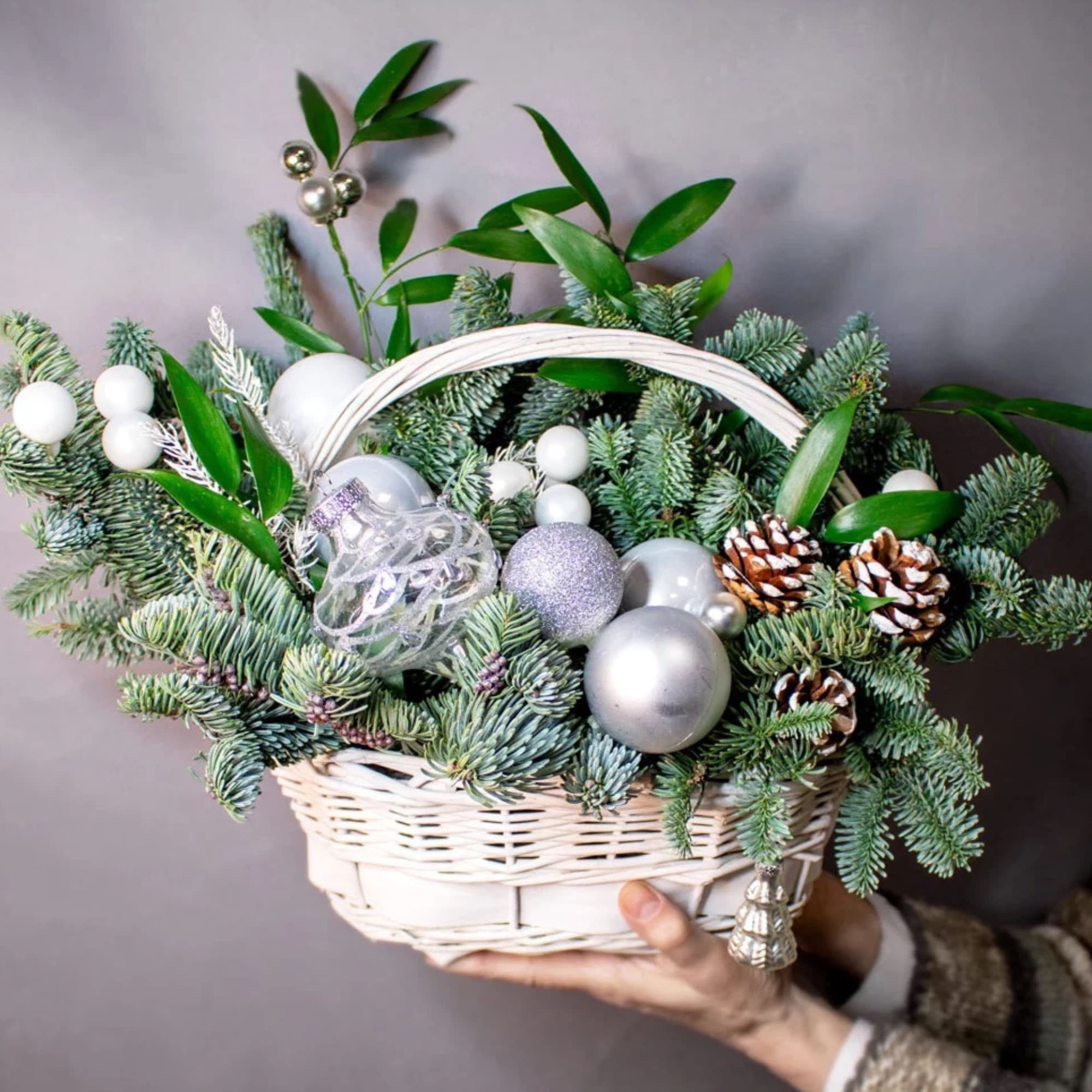 Winter Wishes - Christmas Decoration in a basket