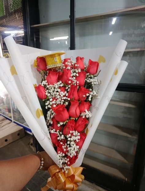 Enanto florar - rosas de alta calidad contallos firmes y petalos radiantes 