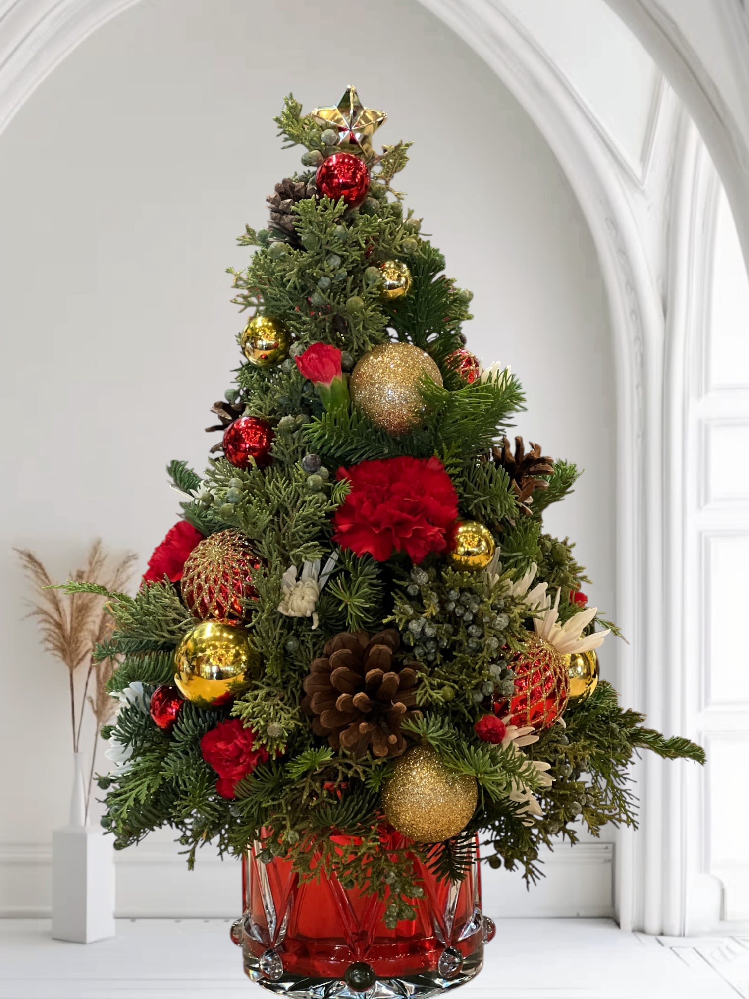 Christmas Tree in Crystal Drum - Christmas Tree in Crystal Drum