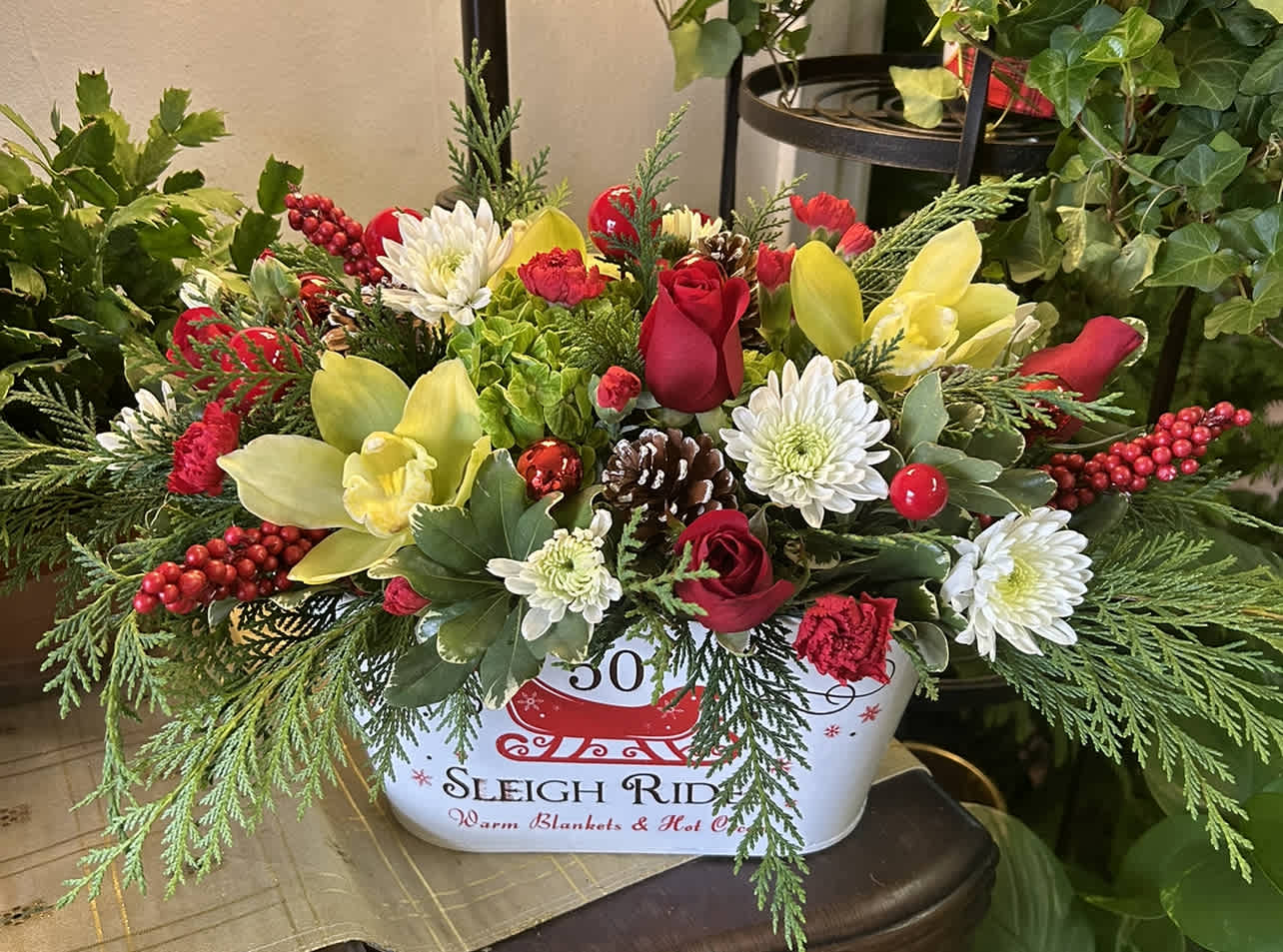 Christmas sleigh centerpiece  - Christmas slay centerpiece