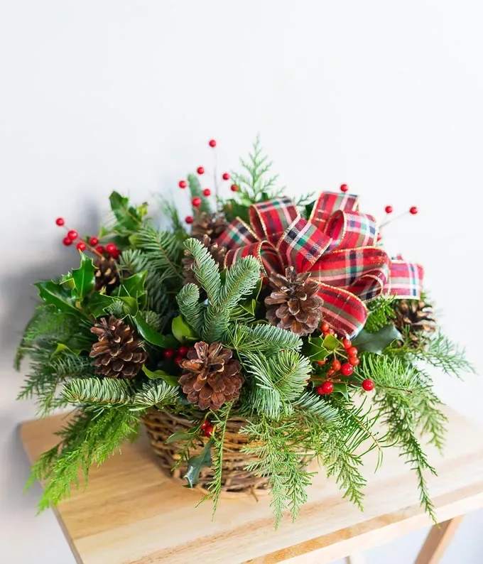 Woodland - wooden basket for a cozy, woodland-inspired centerpiece or gift.