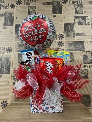 Best Teacher Ever - Candy Bouquet with Balloon