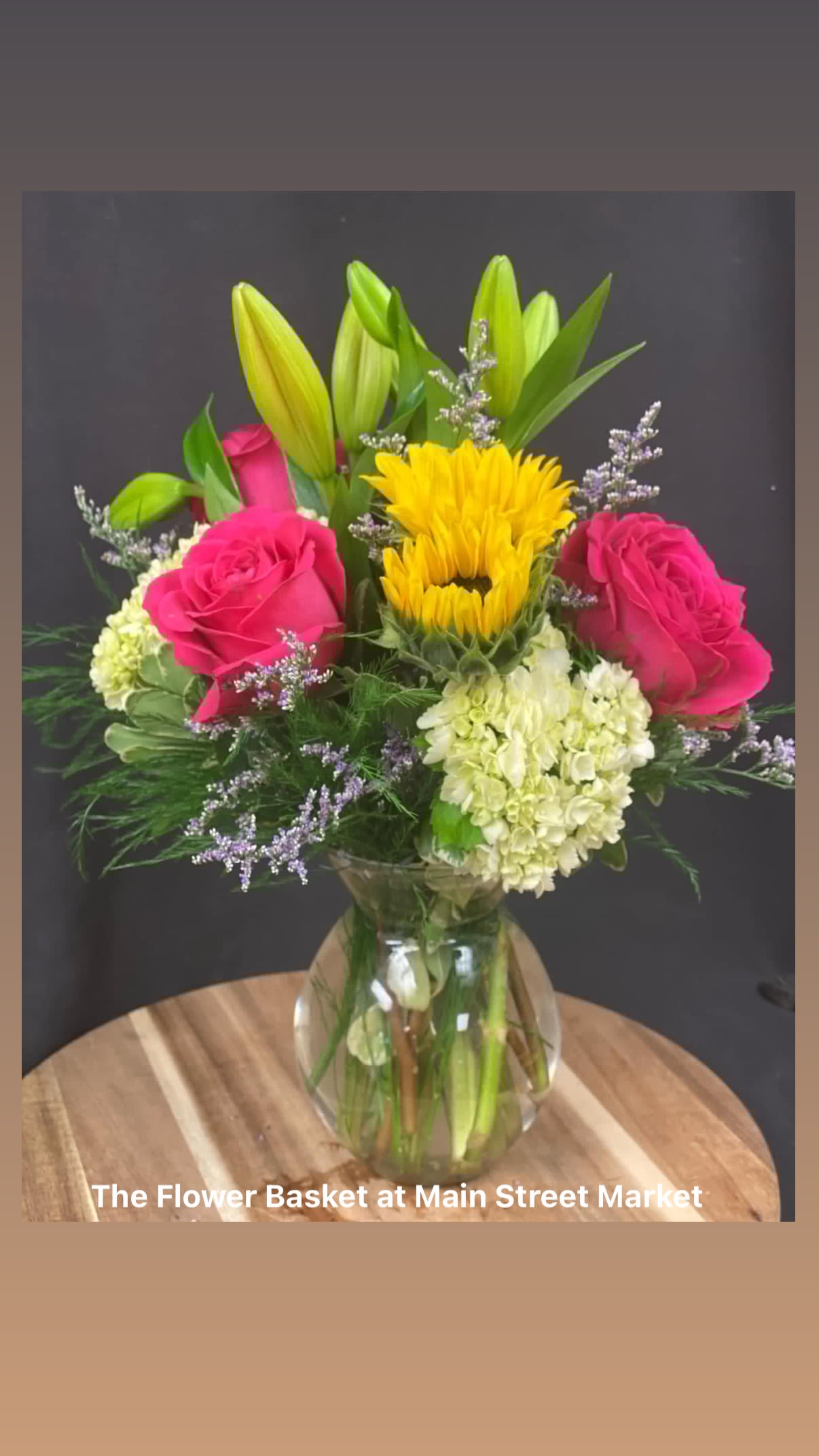 Love &amp; Flowers - Vased Arrangement