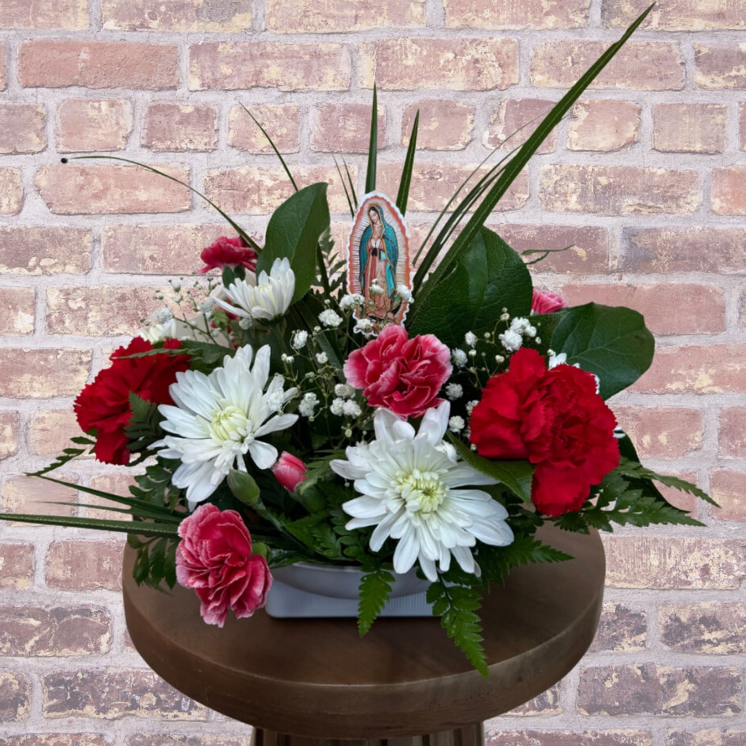 Virgin Mary Tribute- SM- Traditional - SMALL round arrangement.
