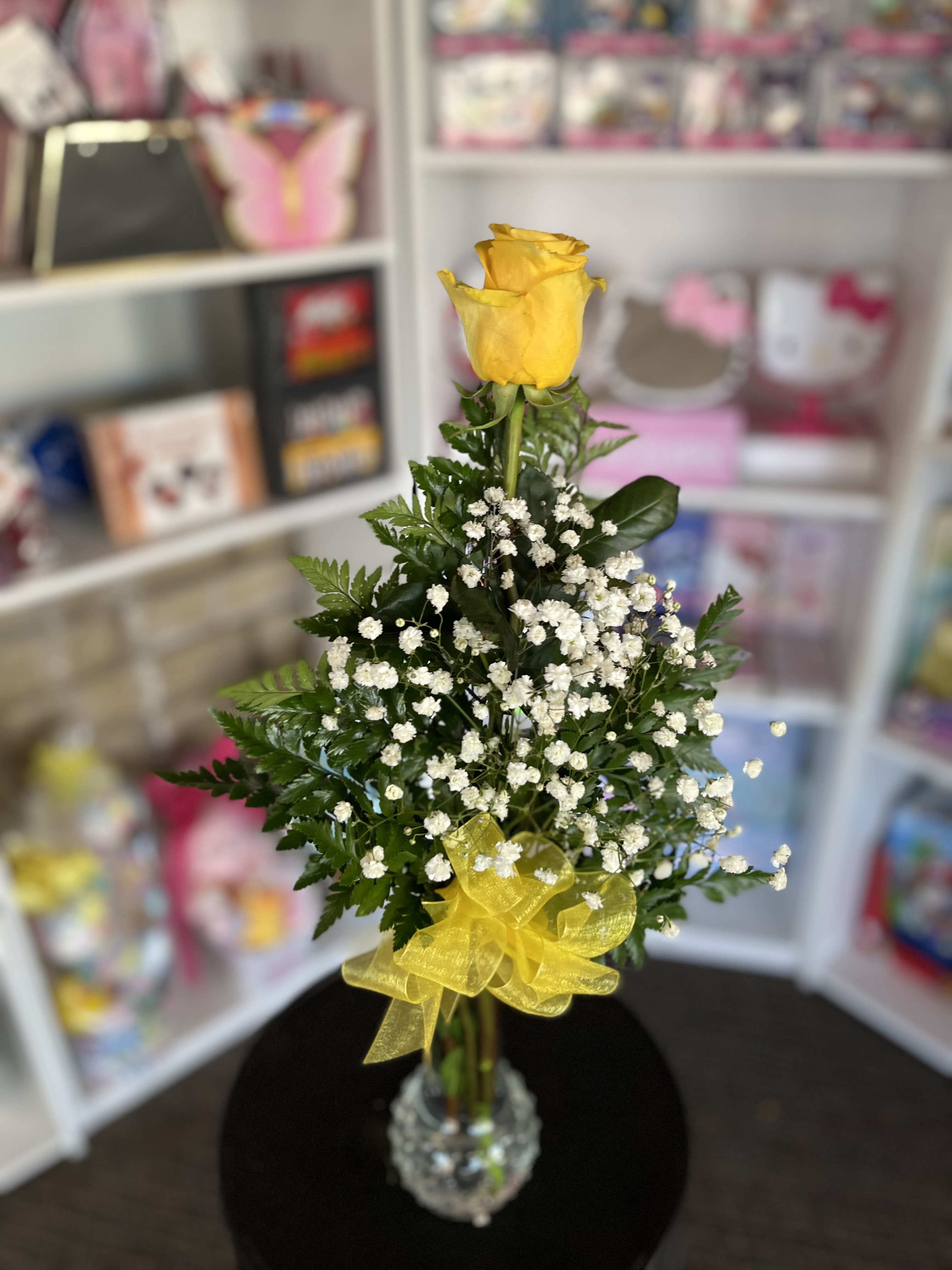 Single yellow Bud Vase  - single yellow rose in bud vase 