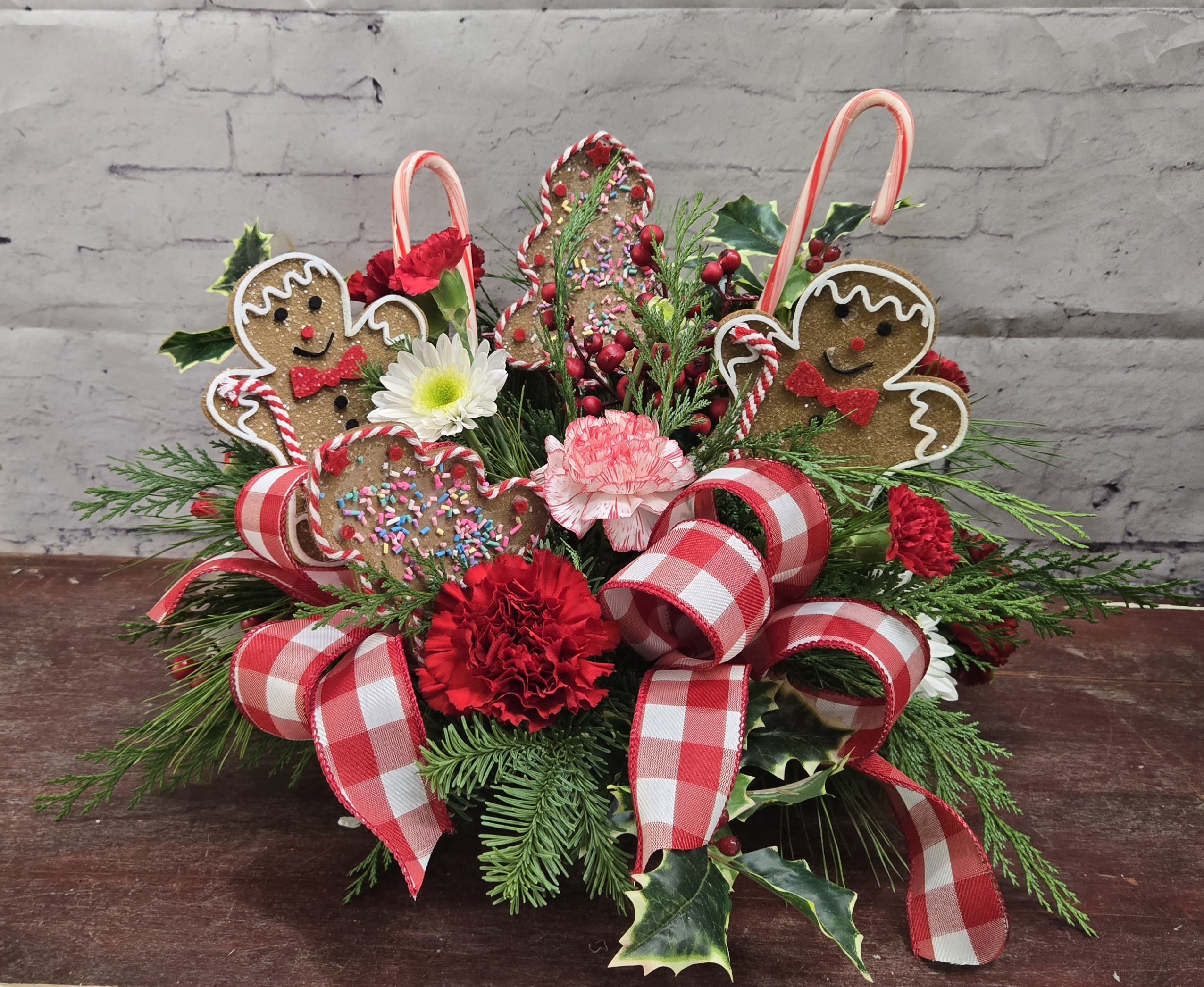 Christmas Cookies - Mix of red and white flowers with faux gingerbread cookies. Adorable 