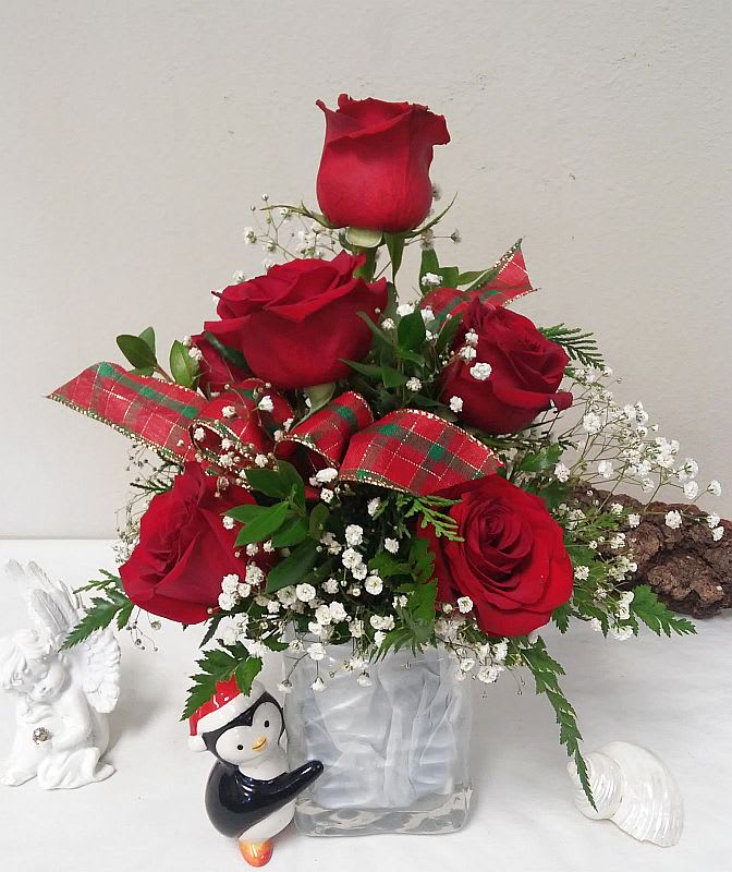 Holiday Penguin Bouquet - What this, a penguin holding a bouquet just for you to send out for the holiday season.