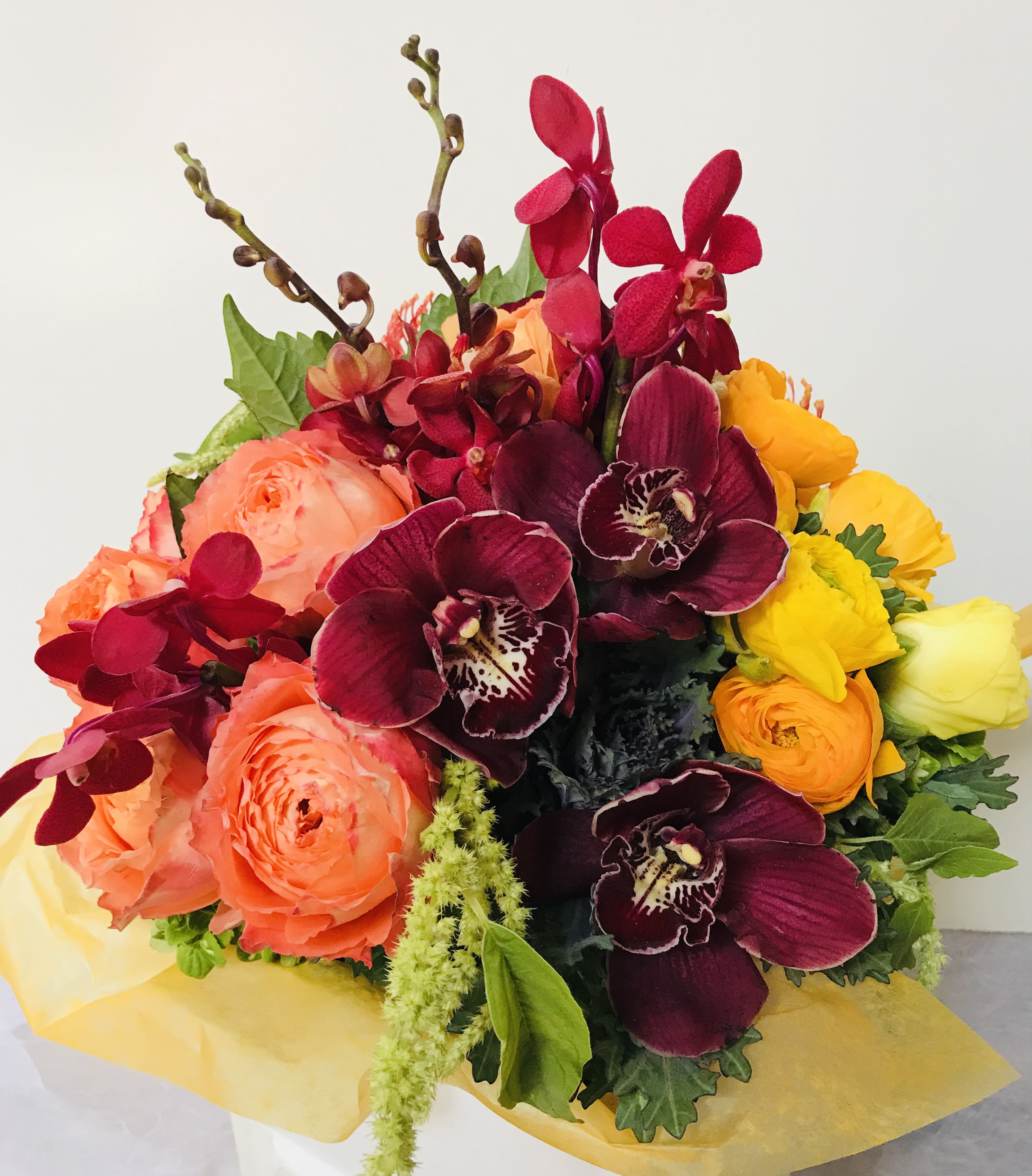 MUSIC - Ready to bring the freshness of the season indoors? Order flowers online from Jane's Roses for the most vibrant mix of spring flowers, elegantly arranged in a clear glass vase.  This bouquet is designed to capture the beauty and color of spring, making it a perfect gift for any occasion.  Vibrant Spring Mix: Featuring a lush variety of seasonal favorites, often including tulips, hyacinths, daffodils, and premium roses (selection varies based on freshest availability).  Chic Presentation: Arranged artfully in a timeless glass vase, ready to display immediately.  Send flowers that truly impress! We guarantee the highest quality and reliable service from your trusted local San Francisco florist.  Same-Day Flower Delivery SF is available! Buy online before 1:00 PM to ensure fast flower delivery in San Francisco. Shop our spring collection now!