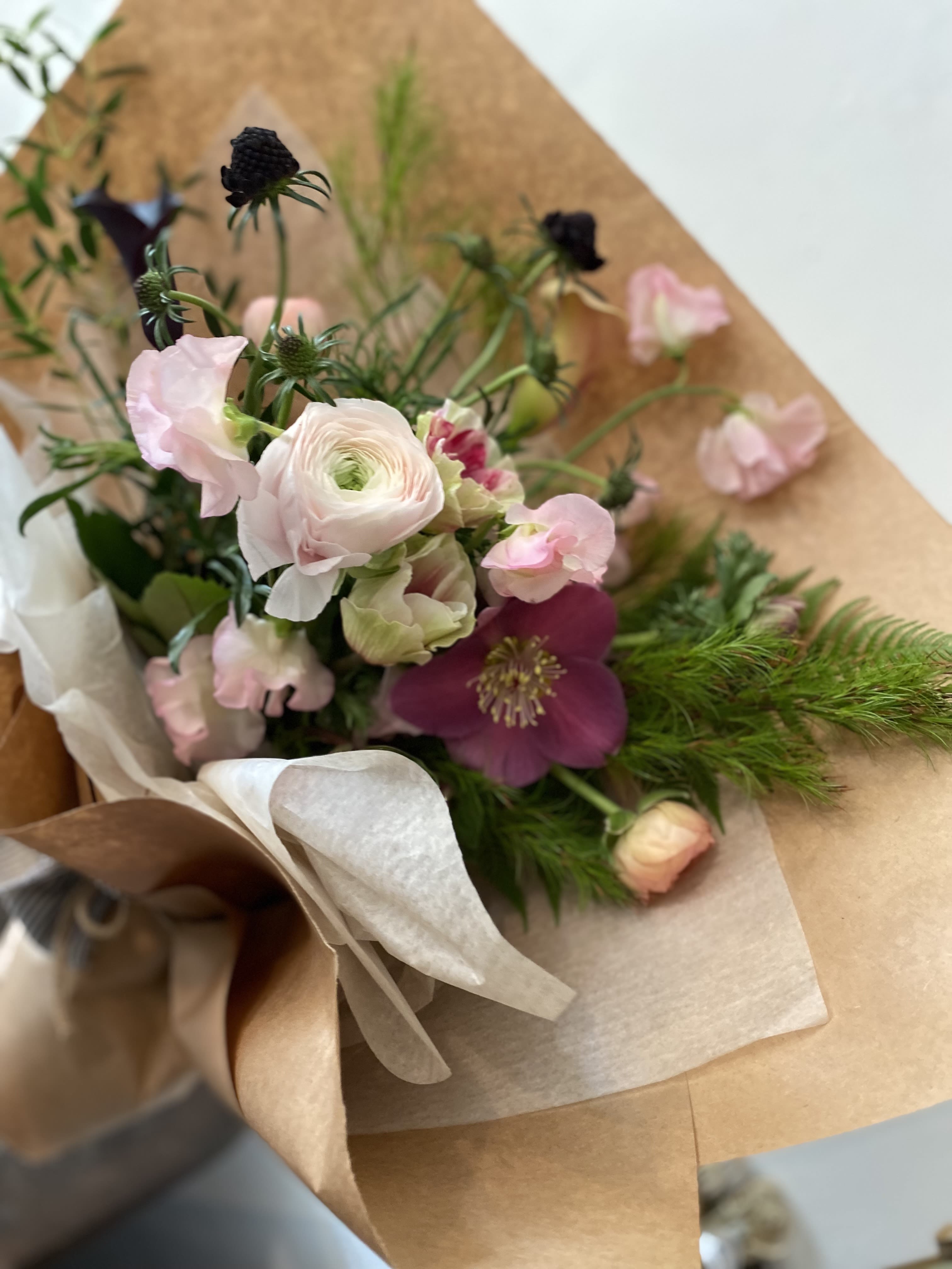 Romo - Romo may be The Perfect Valentines Day Bouquet. Romantic without being cloying, Sweet without being saccharine, Romo says" I love you" but says it softly without yelling it. In fact, don't wait for Valentine's Day. Give your love Romo today.   