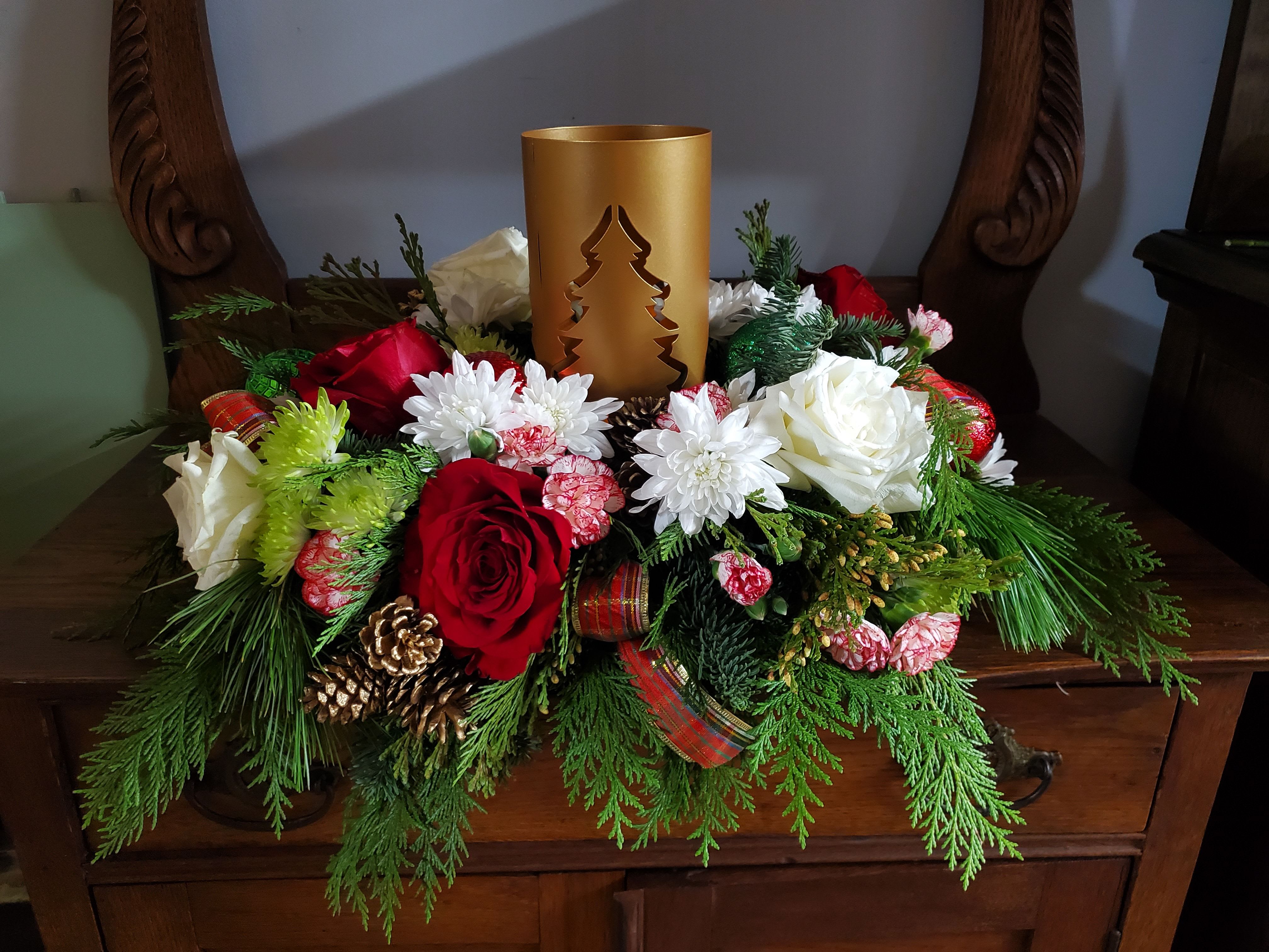 O Christmas Tree - Christmas arrangement with candle tree holder, candle included
