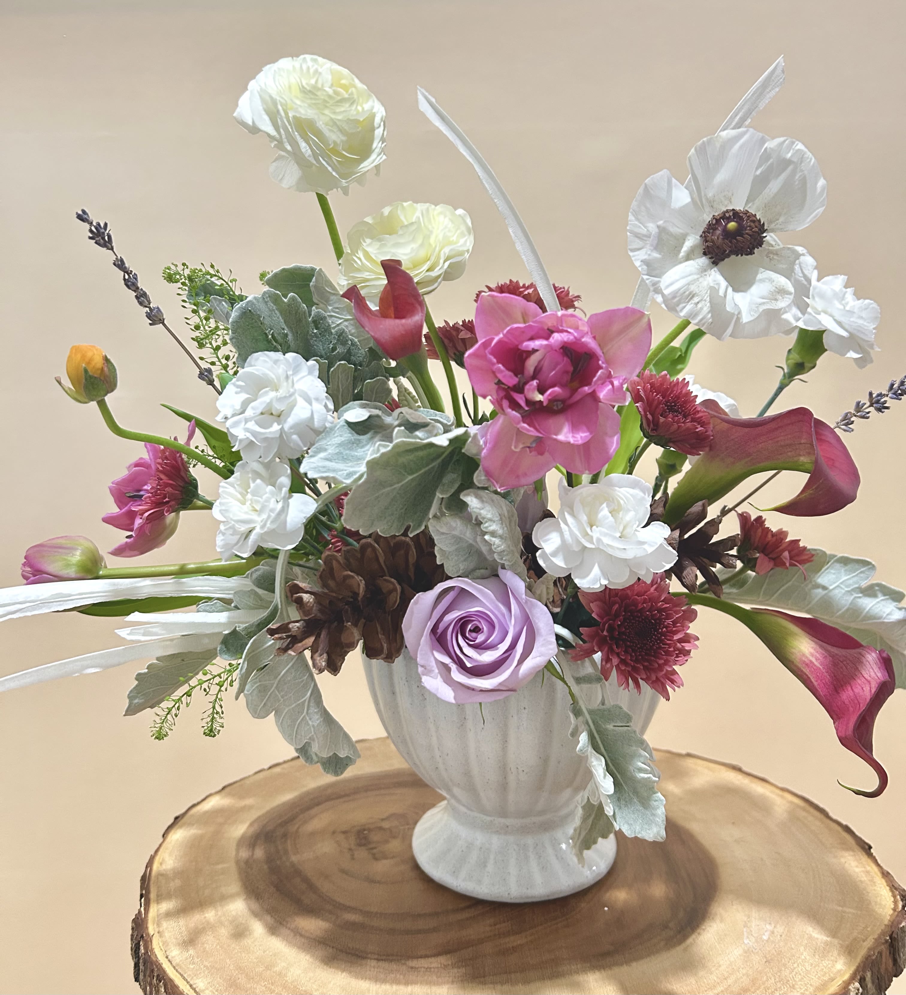 Winter Whisper - Please keep in kind that no arrangement can be made identical to the photos shown (as some flowers are seasonal). Therefore, we will substitute them accordingly with in-season flowers instead. We will do our absolute best to arrange the flowers as similar as possible with the photos shown!   For Bouquets, we DO NOT include vases unless you add one.  For Vased Flowers, we include vases.   Right now, you can expect fall blooms sourced from local farms.   We use small ordinary 4in by 3in cards. If you want to send flowers with a special messaging card, please choose one from add-ons!  Delivery: our standard delivery time window is between 3:00pm and 5:00pm.   If you have any questions regarding the order, please feel free to contact us!   Email: agapeflower.studio25@gmail.com