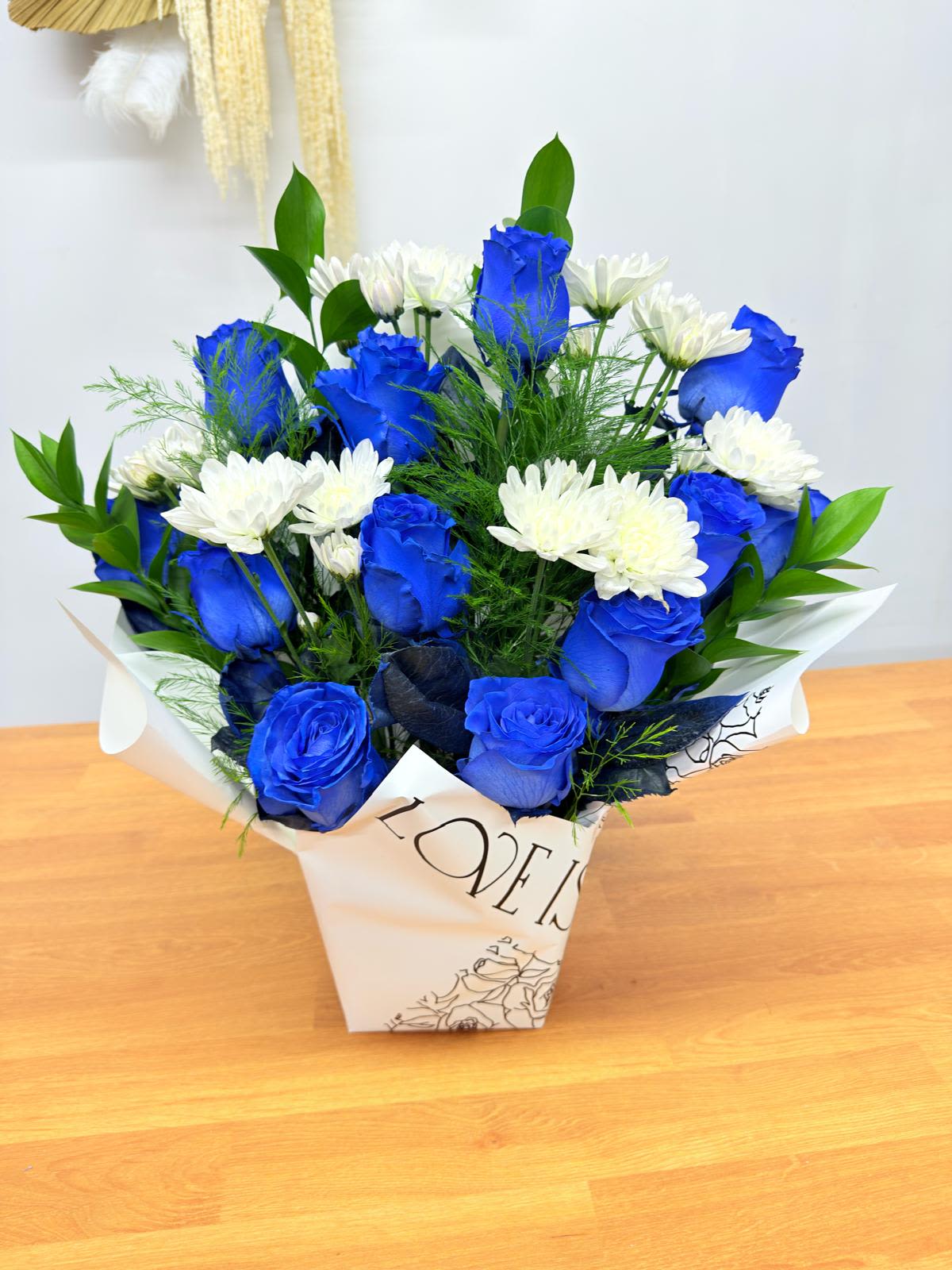 Love Blue - Striking bouquet of fresh blue roses, beautifully arranged to create a bold, unique, and unforgettable impression. Perfect for expressing mystery and elegance
