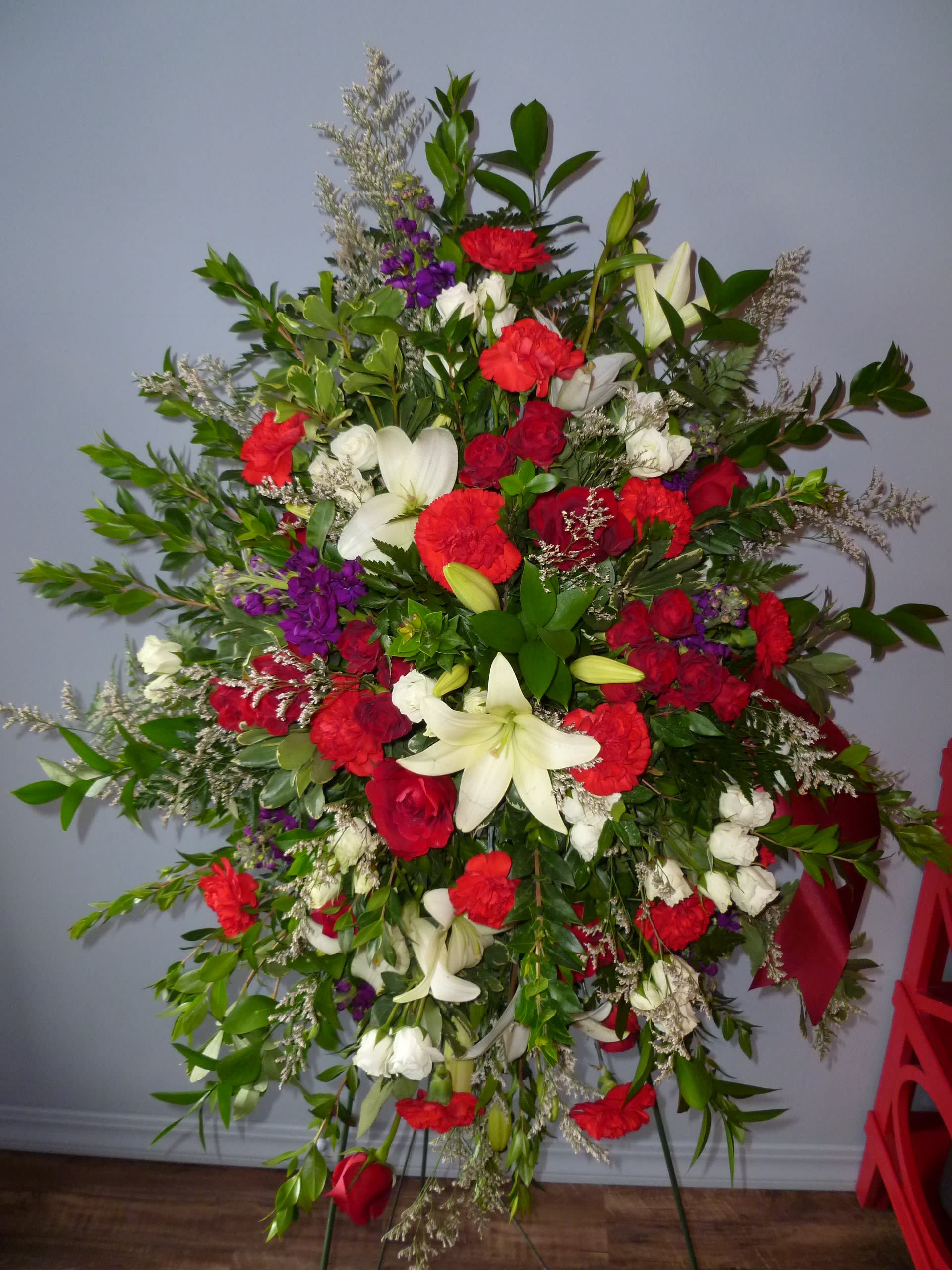 Large Standing Spray - This design can be customized with different flowers and color.