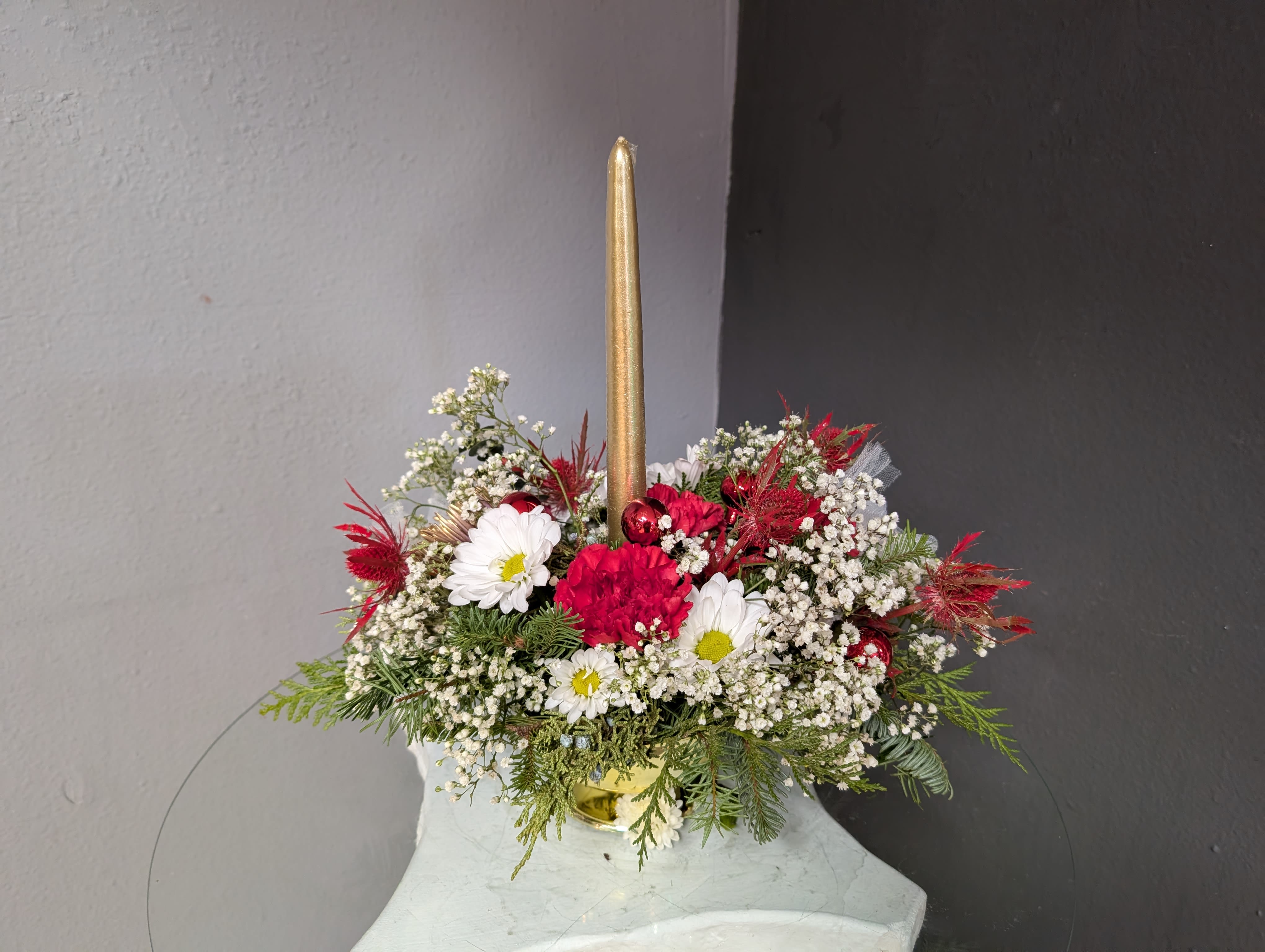 #340 Centerpiece  - A beautiful fall Cornucopia perfect as a table of 2-4 centerpiece 