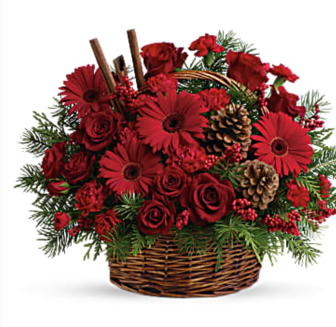 BEAUTY CHRISTMAS - Beautiful basket with roses and fresh pine, and decorations dedicated to this special occasion, perfect for decorating any space and making your loved one happy.