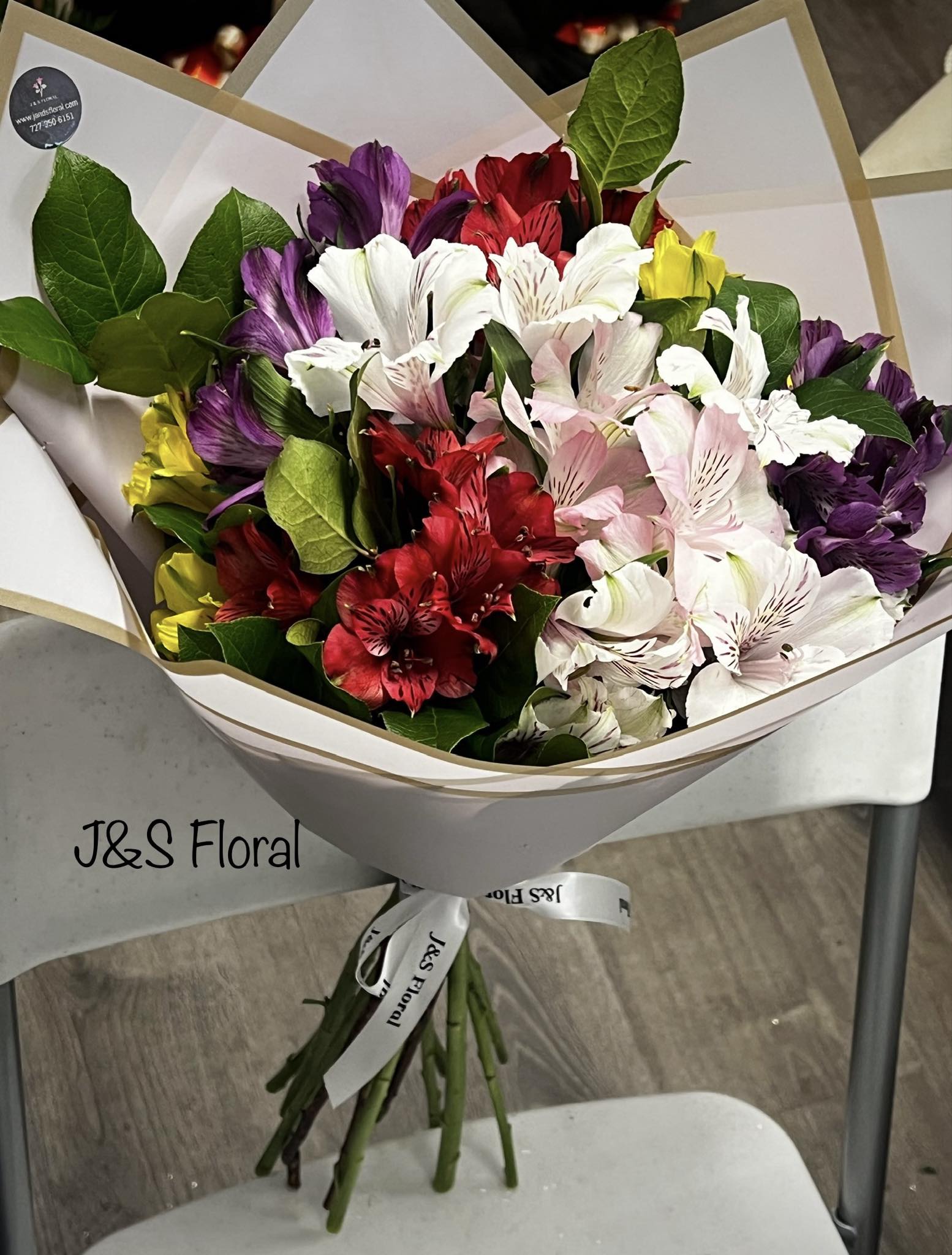 Alstroemerias Lovers Bouquet  - Introduction our alstroemerias lovers bouquet, beautifully arranged with greenery.  Standard size has 10 stems, deluxe size has 20 stems, premium has 30 stems 