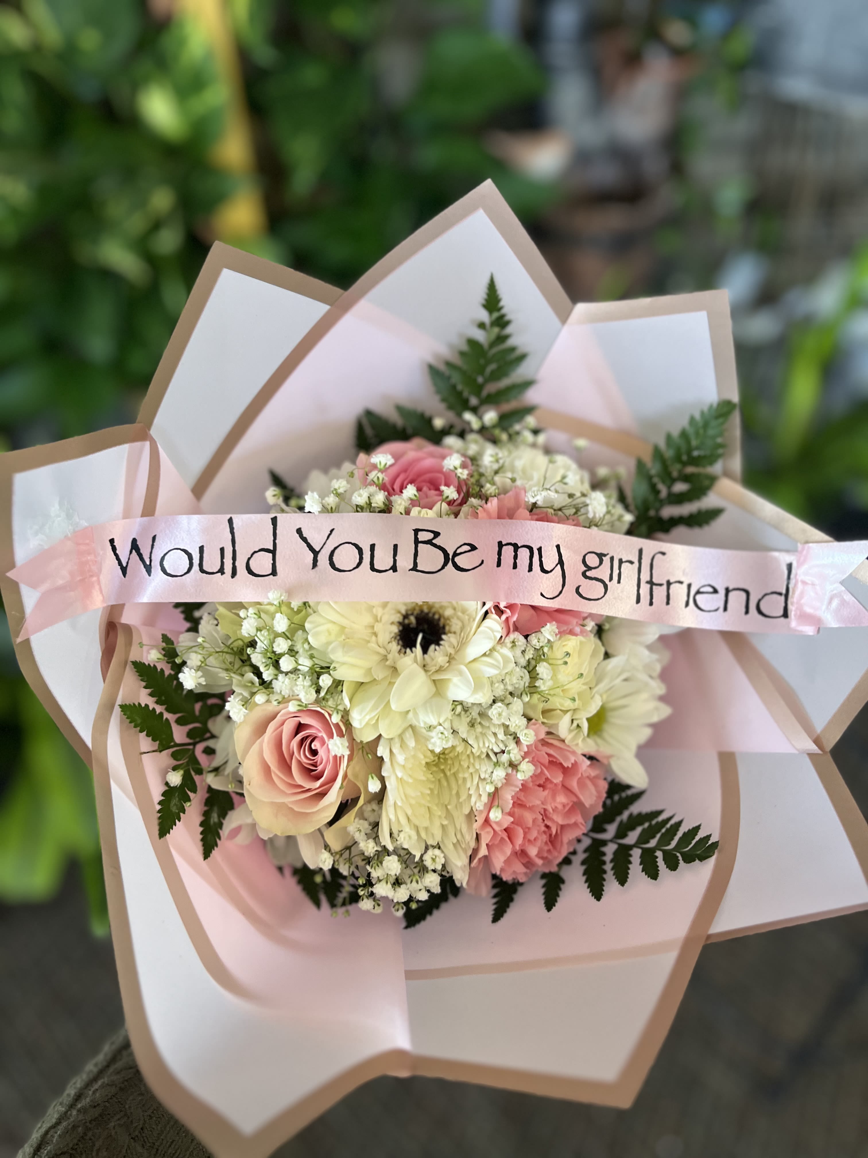 Pink &amp; White Flora  - Fresh flowers bouquet  Includes banner add banner message to notes to florist 