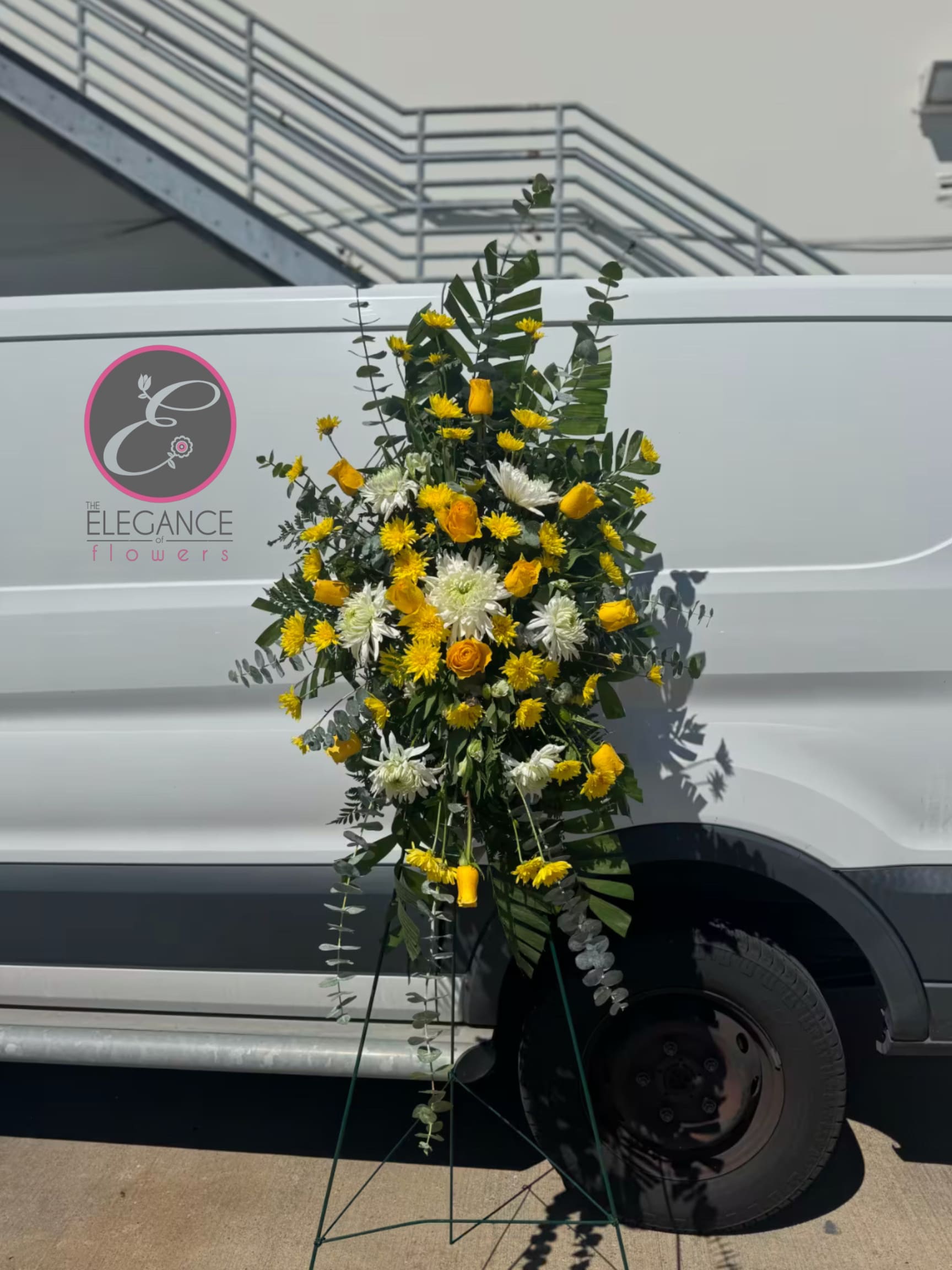 Easel #32 Online  - N/A