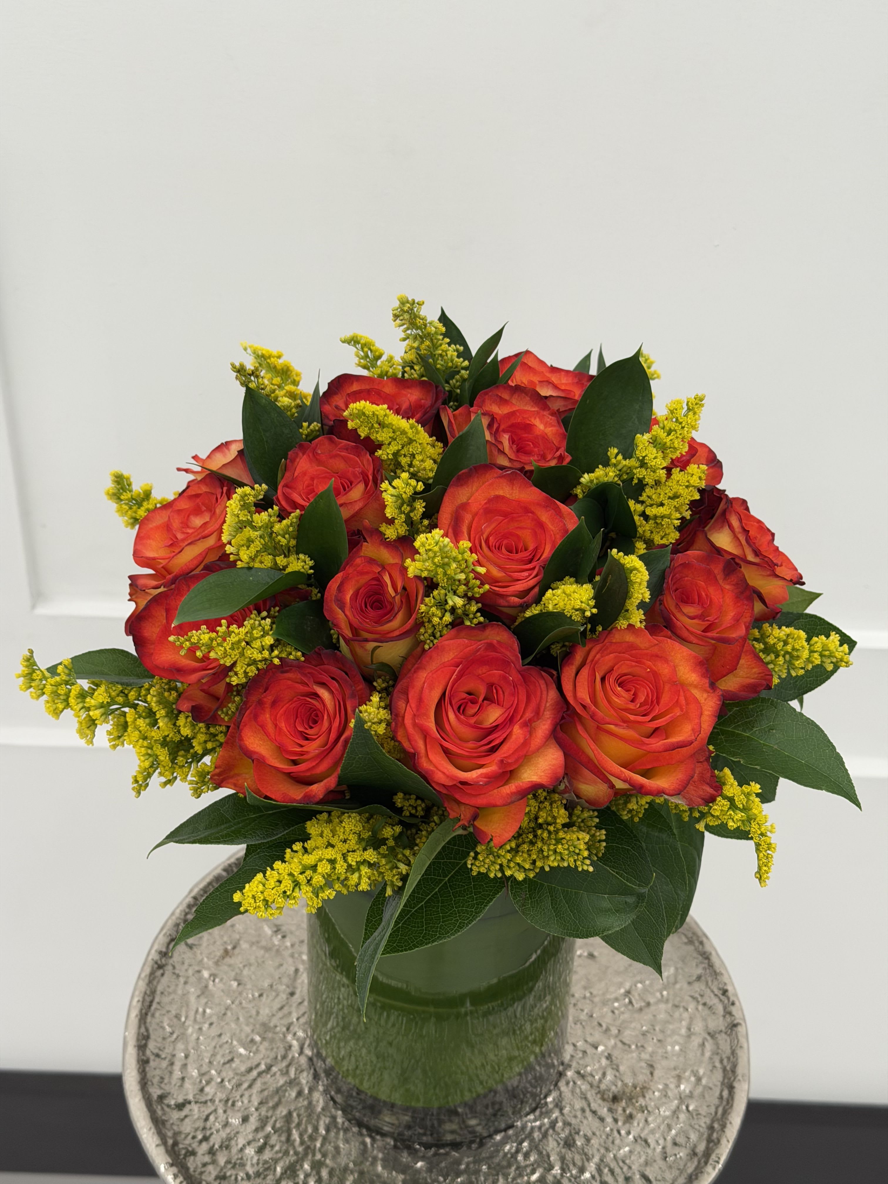 Bloom1818 - 18 Orange roses in a vase