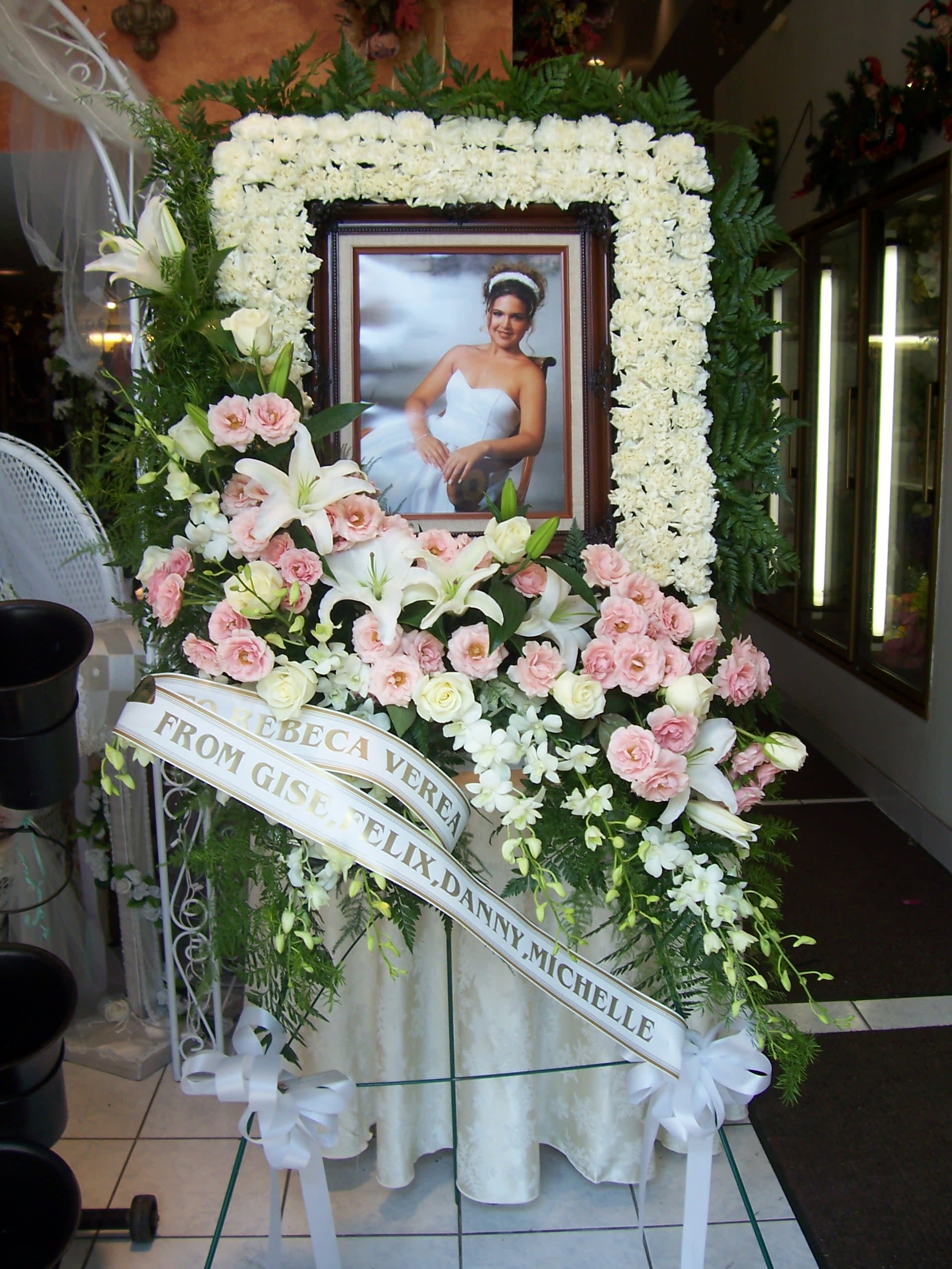 picture frame - roses and carnations