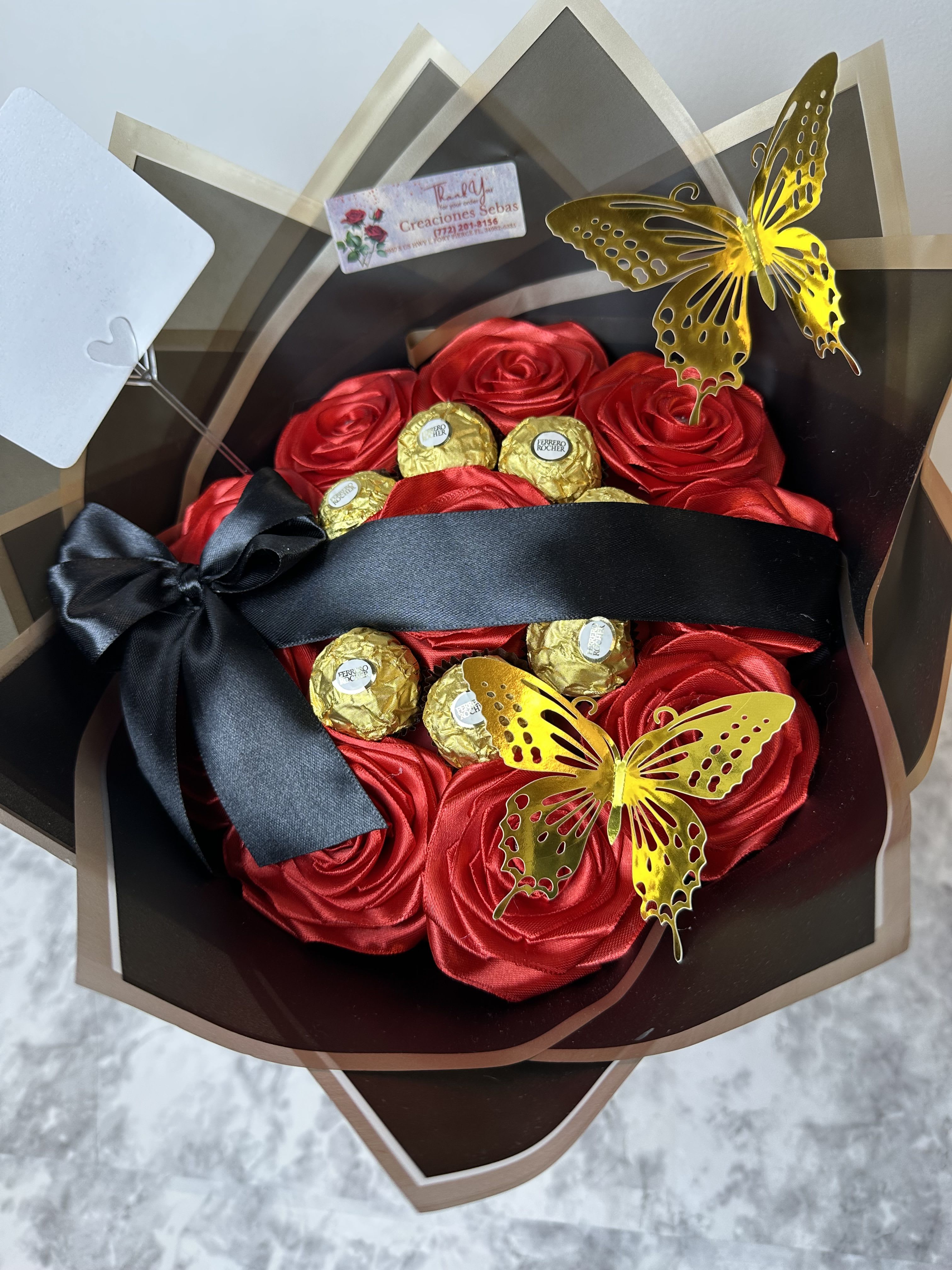 Everlasting bouquets of red roses - eternal bouquets of red roses and 6 Ferrero Rocher chocolates