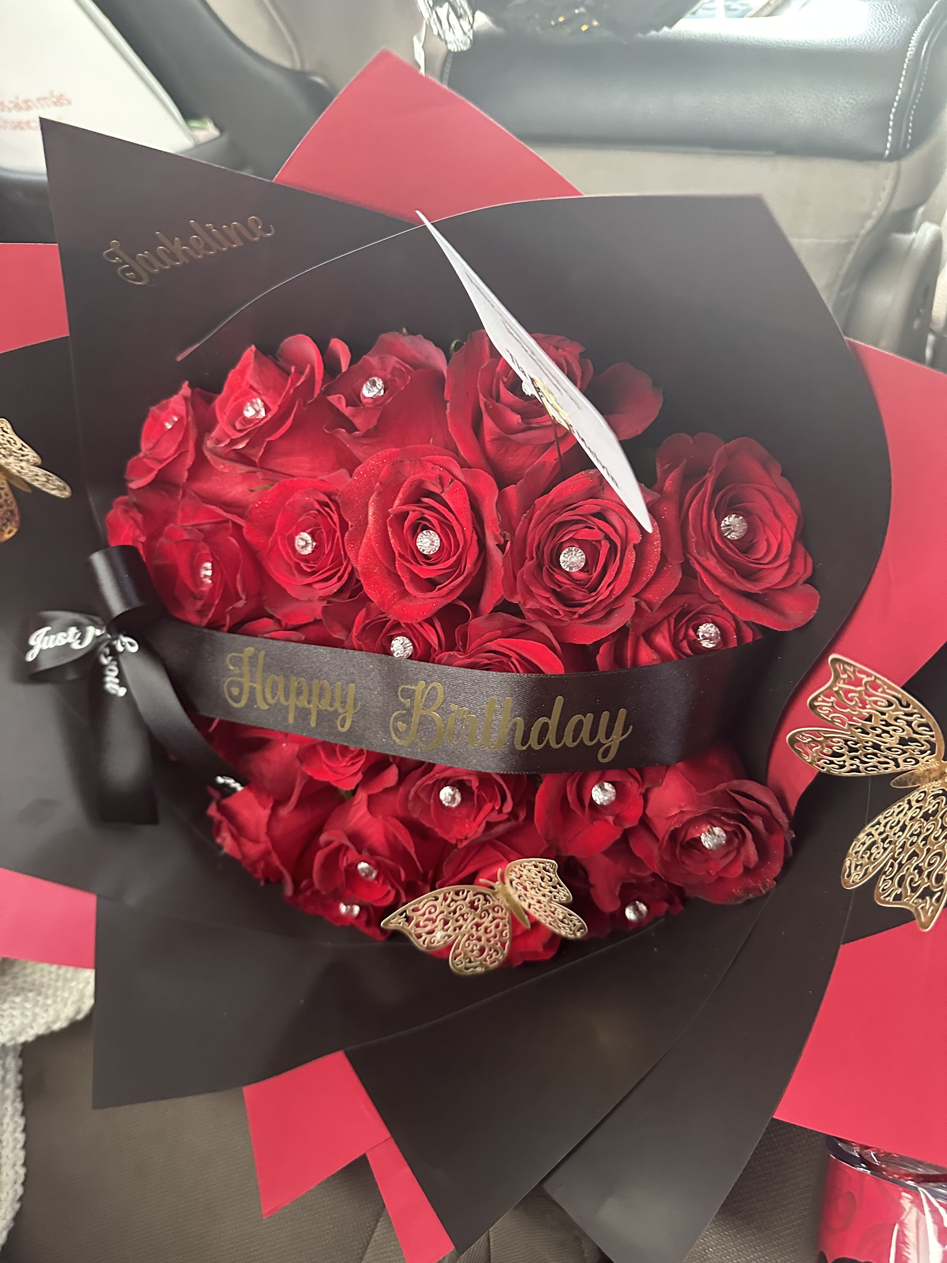 bouquet of 24 roses - bouquet of 24 natural red roses