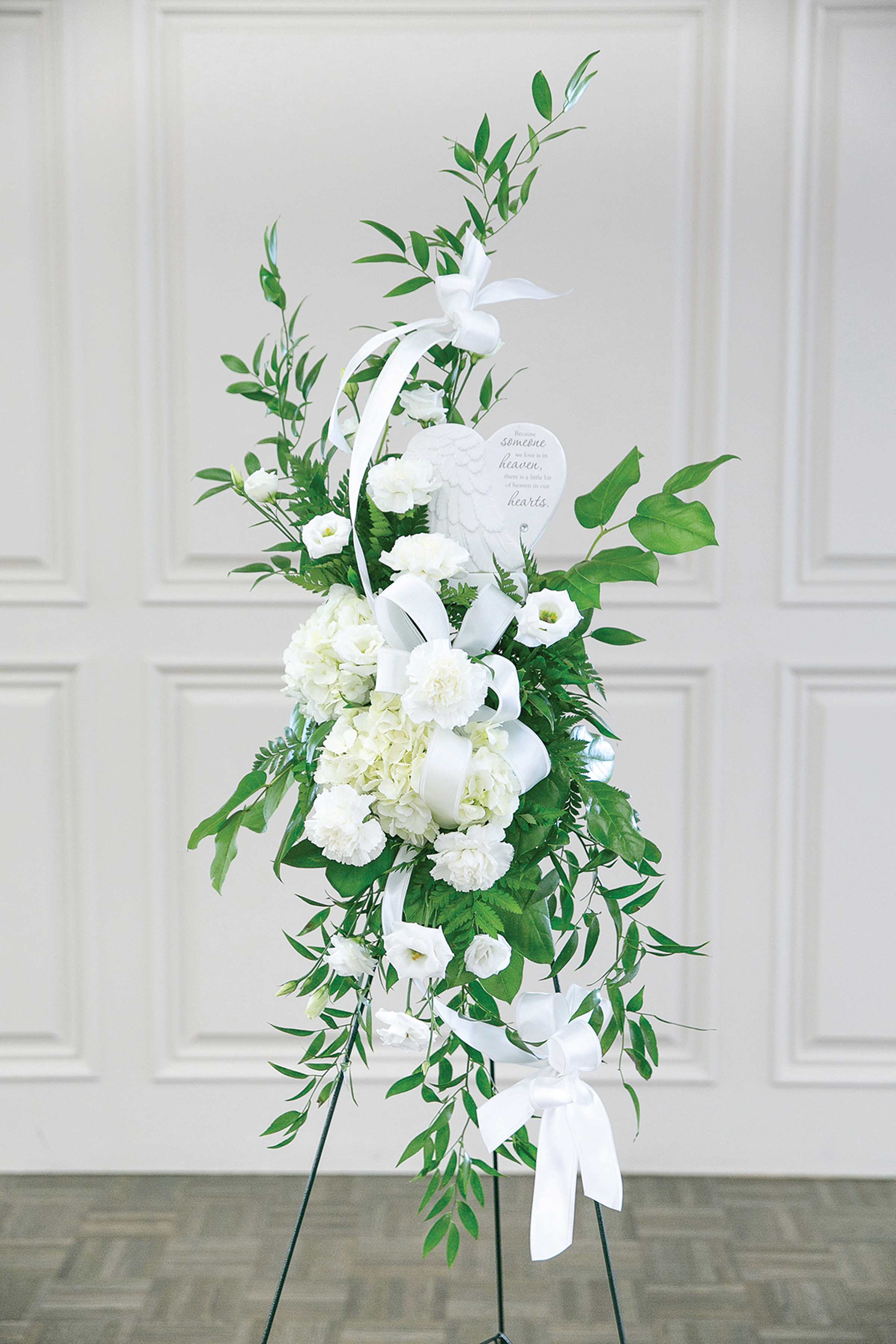 ALL WHITE STANDING - 0613-12-07