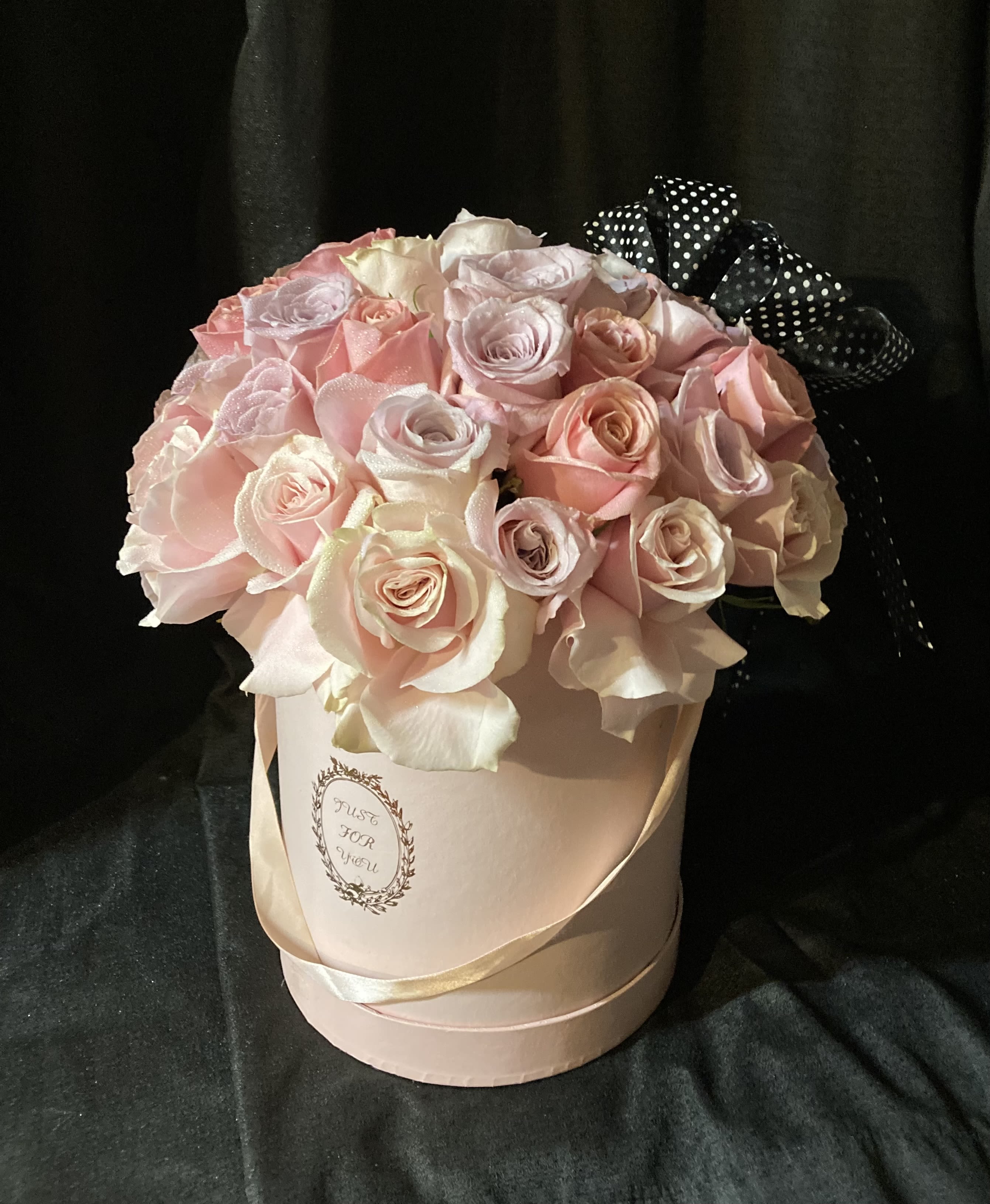 ALL ROSES - BEAUTIFUL GARDEN AND 3 DOZEN ECUADORIAN ROSES IN A CUSTOM CONTAINER 