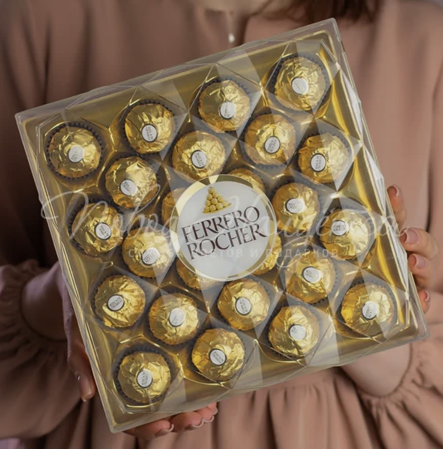 FERRERO ROCHER - Premium hazelnut chocolates wrapped in golden foil — a perfect sweet addition to any floral arrangement.