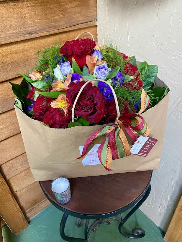One of a Kind - Perfect Valentine Bouquet - Can't decide what to purchase? Well then this is for you! Each design is a custom mixed floral arrangement guaranteed to be spectacular in every way. Colors &amp; flowers selection will be unique every time. VASE NOT INCLUDED. Feel free to contact me with specific requests.