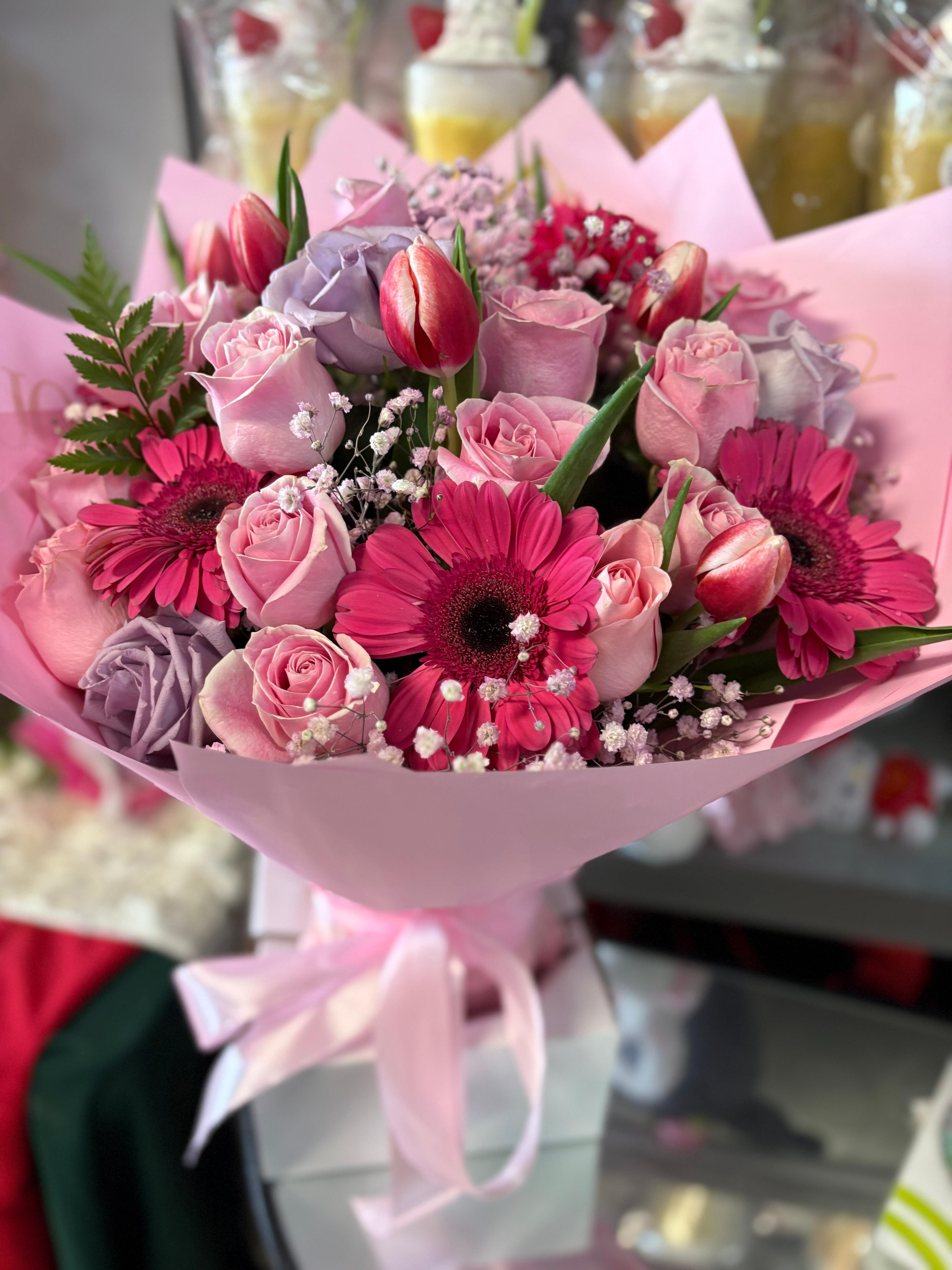 Pink Buchon  - Pink roses tulips bouquet