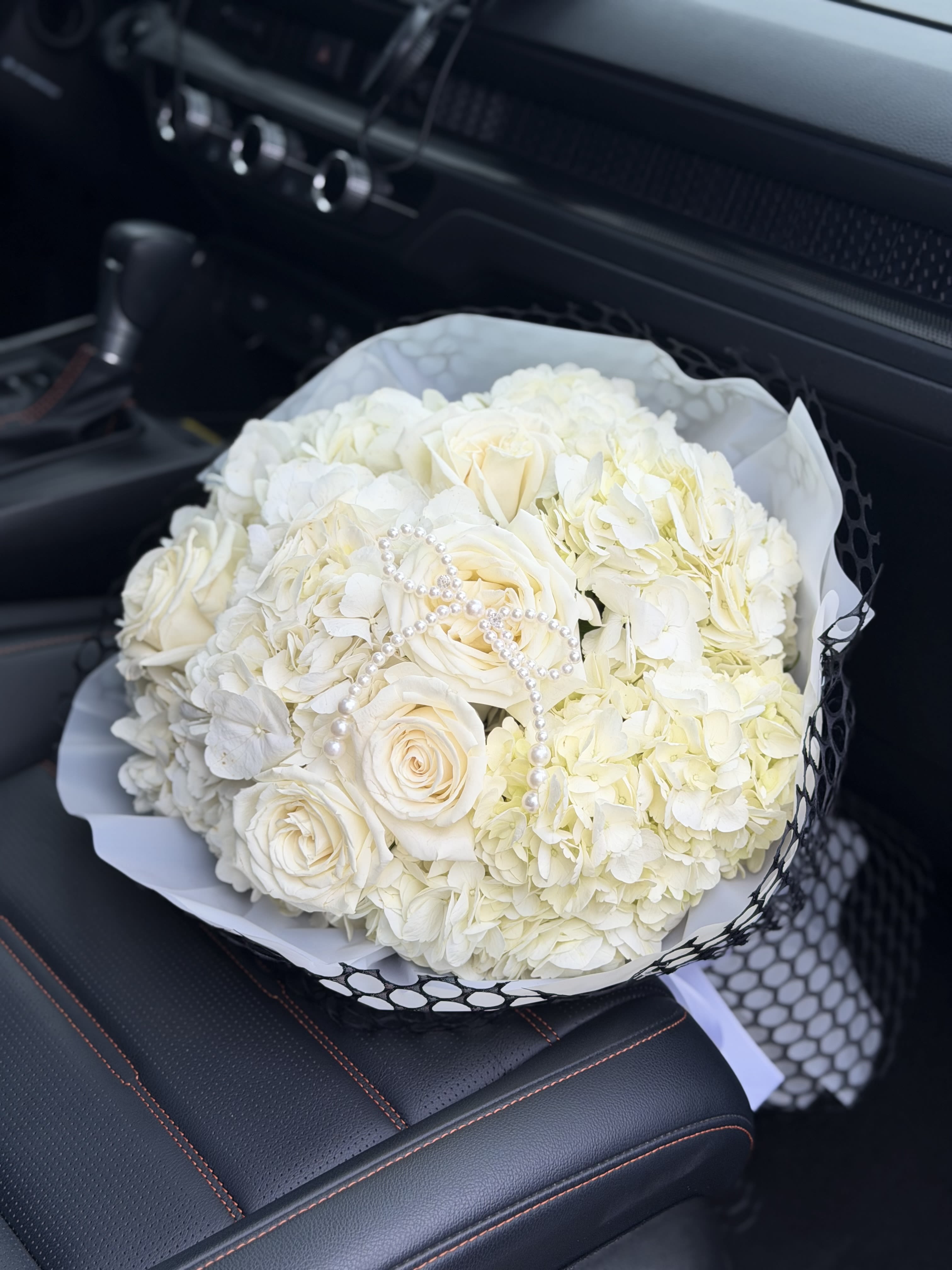 Hydrangeas with roses  - -