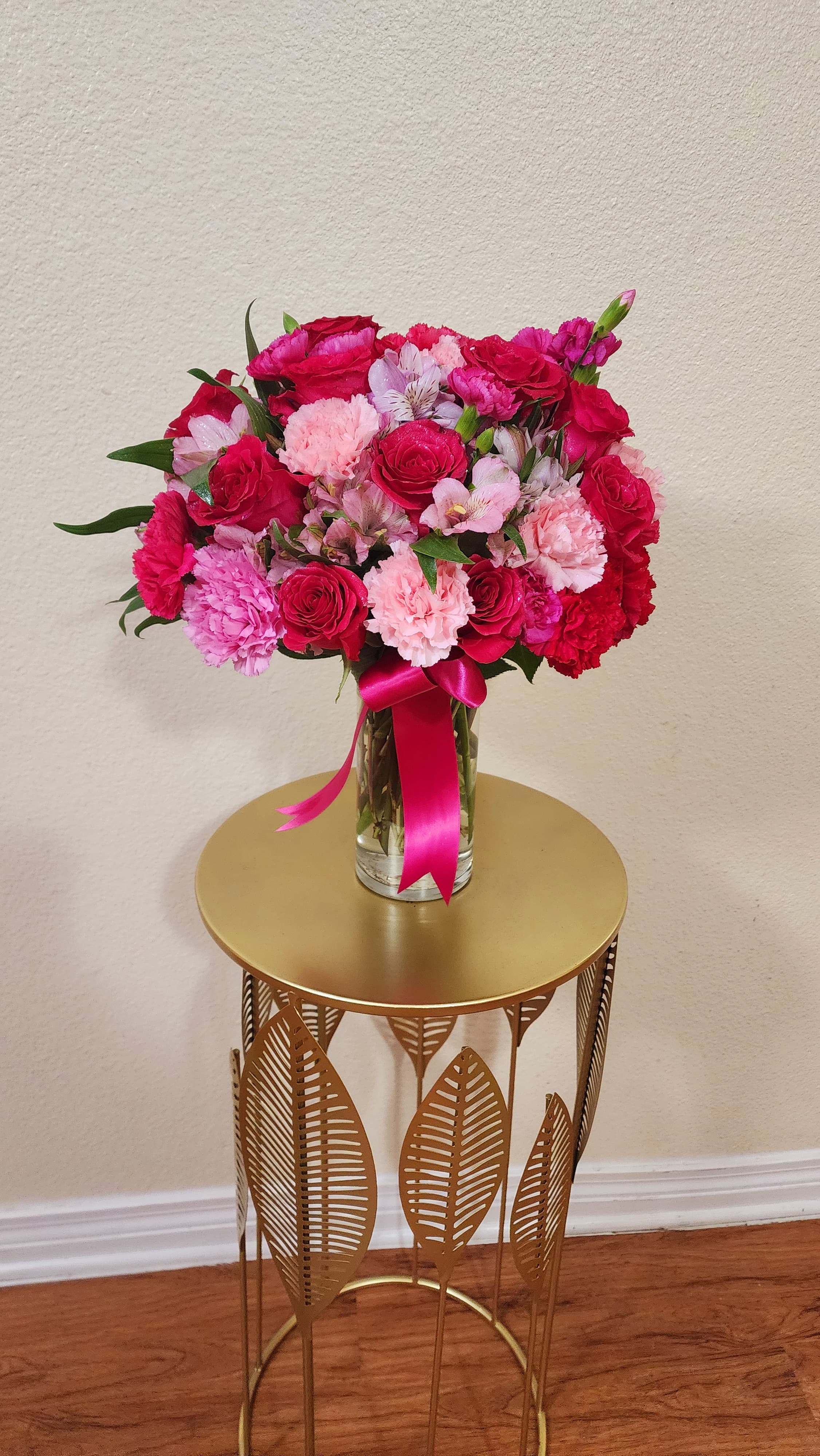 Tatiana - The perfect mix of blooms and the perfect mix of colors makes the perfect flower arrangement.
