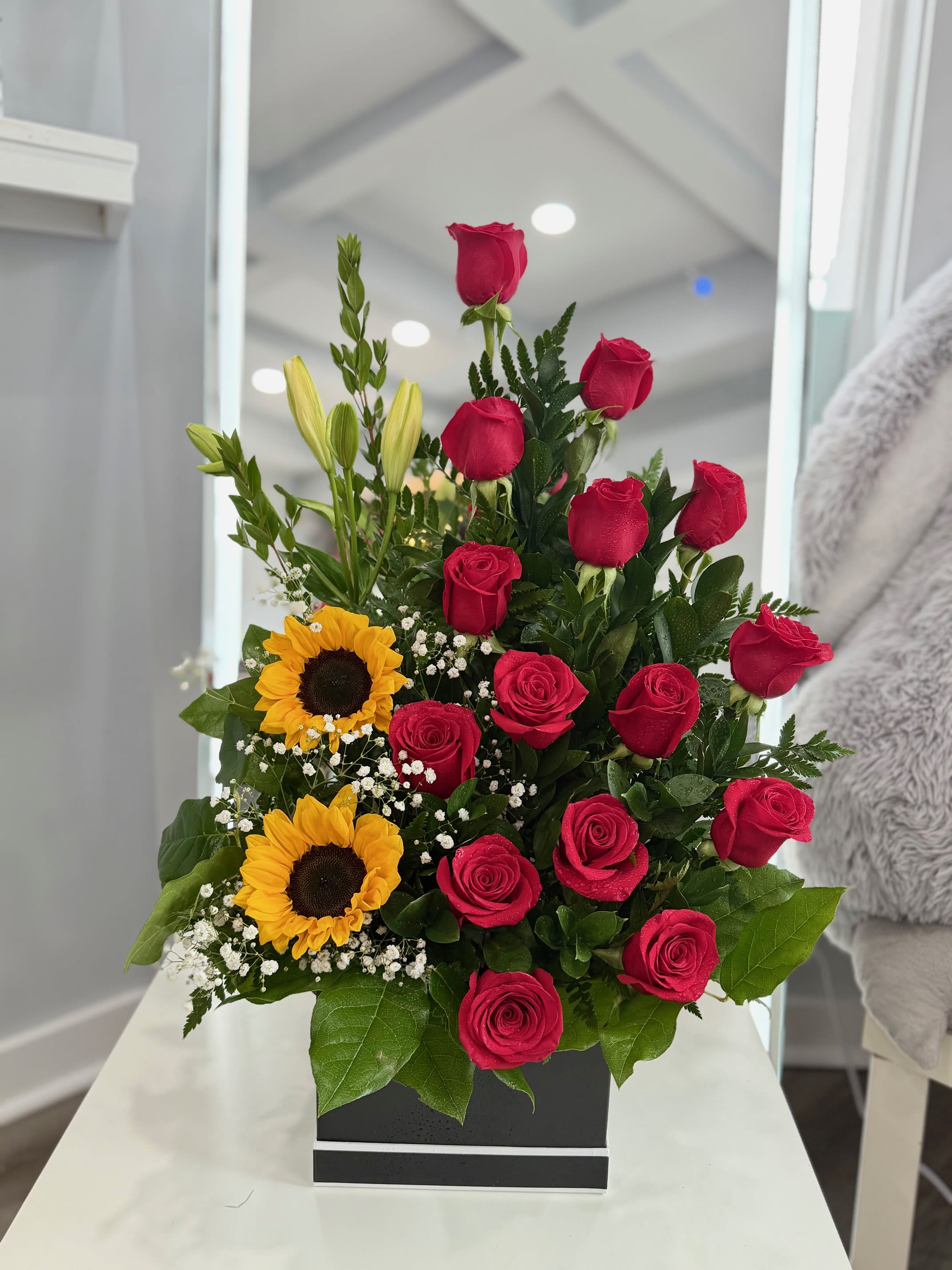 Soulmate  - Beautiful and Elegant design in a luxury box 