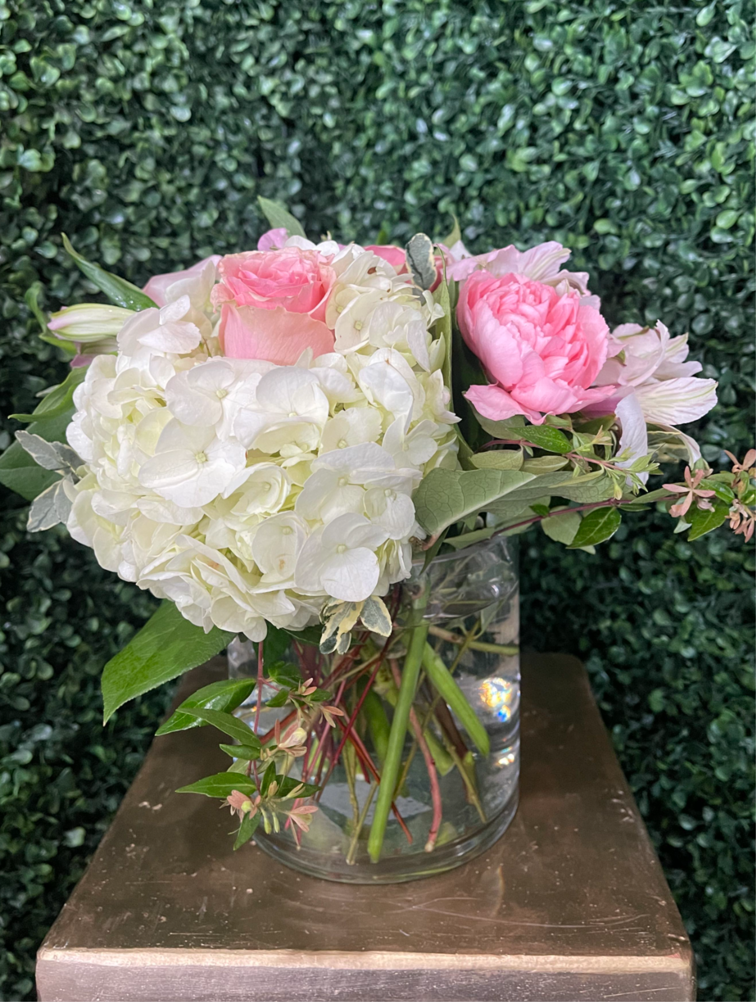 Vale's Floral - Delicate, graceful, and full of charm — this floral arrangement is a timeless display of beauty. Featuring a romantic mix of pink and white  Perfect for birthdays, anniversaries, Mother’s Day, romantic gestures, or simply to brighten someone’s day, Pretty in Pink is a heartfelt expression of love and appreciation. Its soft pink and white tones make it a beautiful addition to any home, office, or celebration.