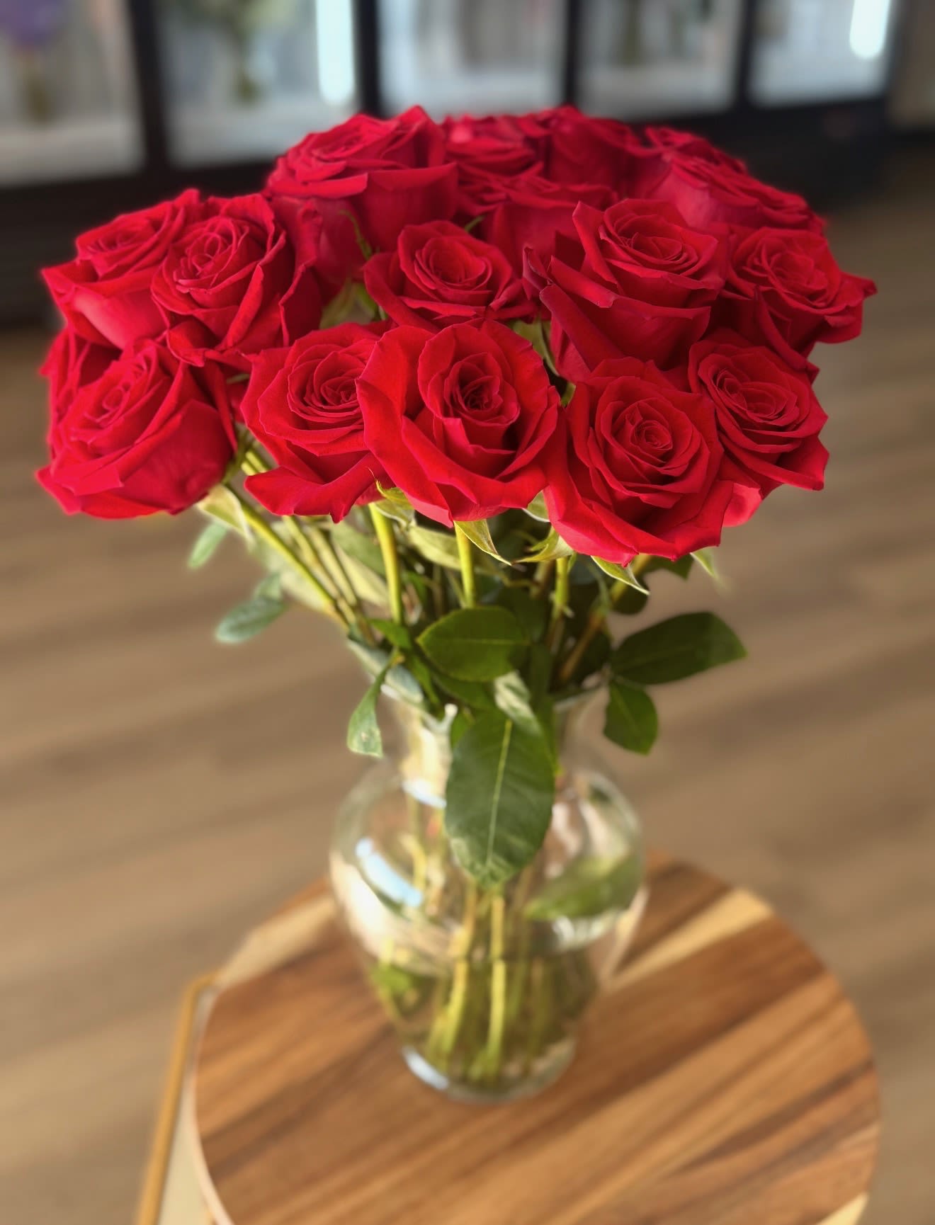  red roses vase - This cheerful arrangement is filled with a beautiful mix of fresh lilies, gerbera daisies, carnations, and colorful chrysanthemums. Accented with lush greenery and seasonal fillers, it brings a bright and uplifting garden feel to any room. Perfect for birthdays, thank-you gifts, celebrations, or anytime you want to make someone smile.