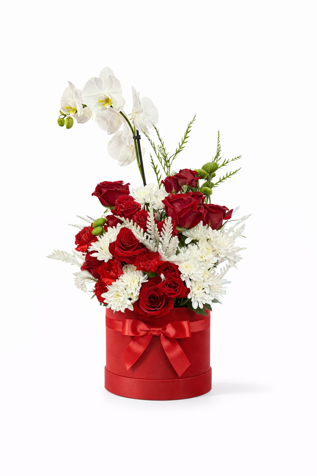 Flower box ÂmFleur - Je t’aime   - A timeless expression of love. Je t’aime blends the deep passion of red roses with the purity of white blooms, beautifully elevated by a graceful orchid. Presented in a luxurious red flower box finished with a refined ribbon, this arrangement symbolizes devotion, tenderness, and everlasting love. An unforgettable floral statement, perfect for celebrating deep emotions, romantic moments, and meaningful connections.