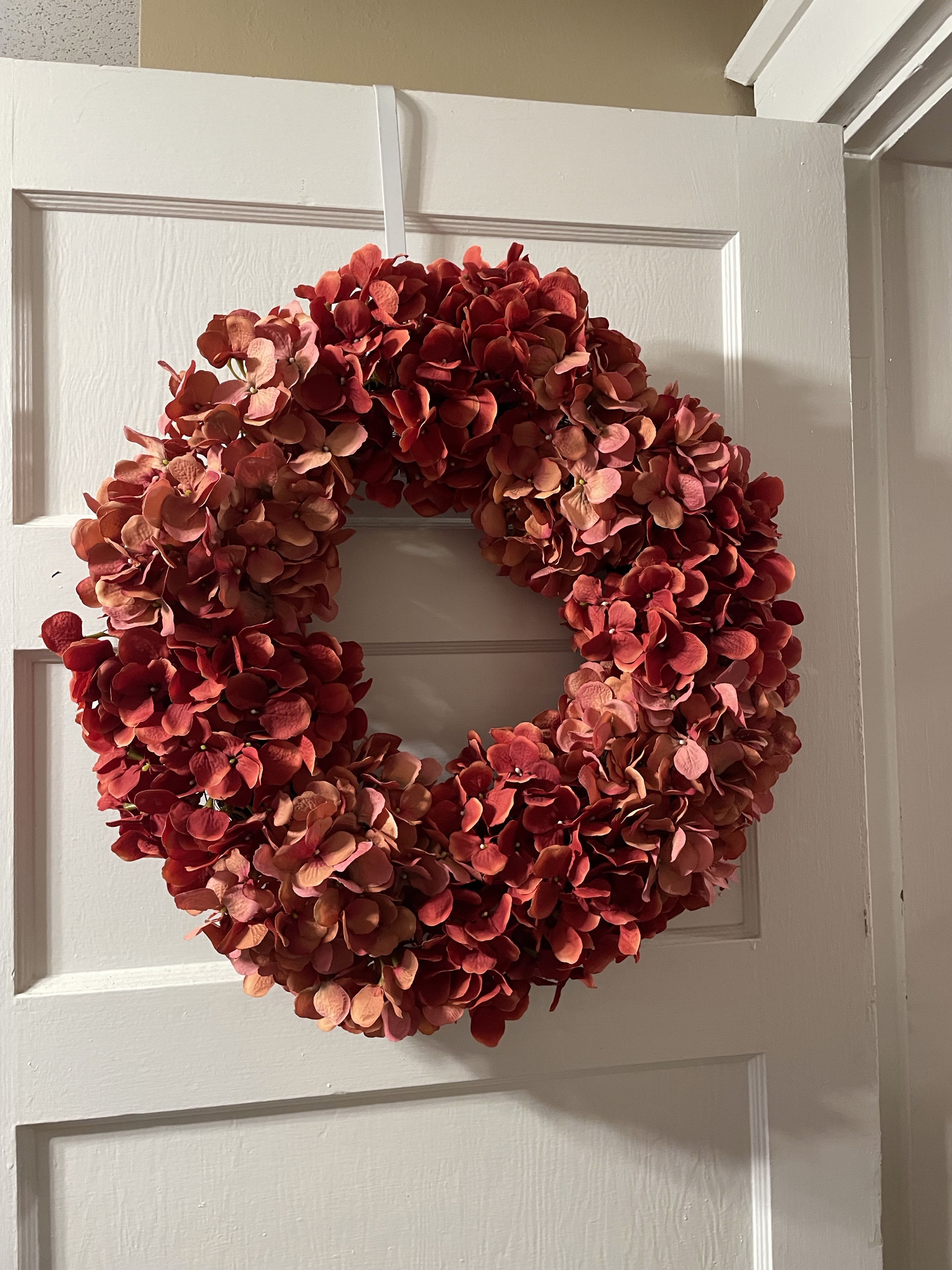 Hydrangea Grapevine Wreath - Super pretty wreath. Beautiful muted red hydrangeas are the focus of this wreath 24”