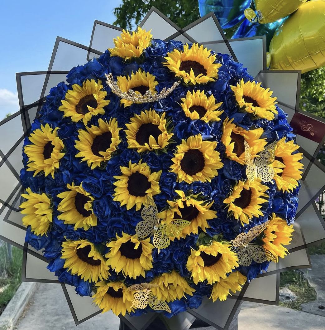 My blue  - 36 blue roses,20 sunflowers 